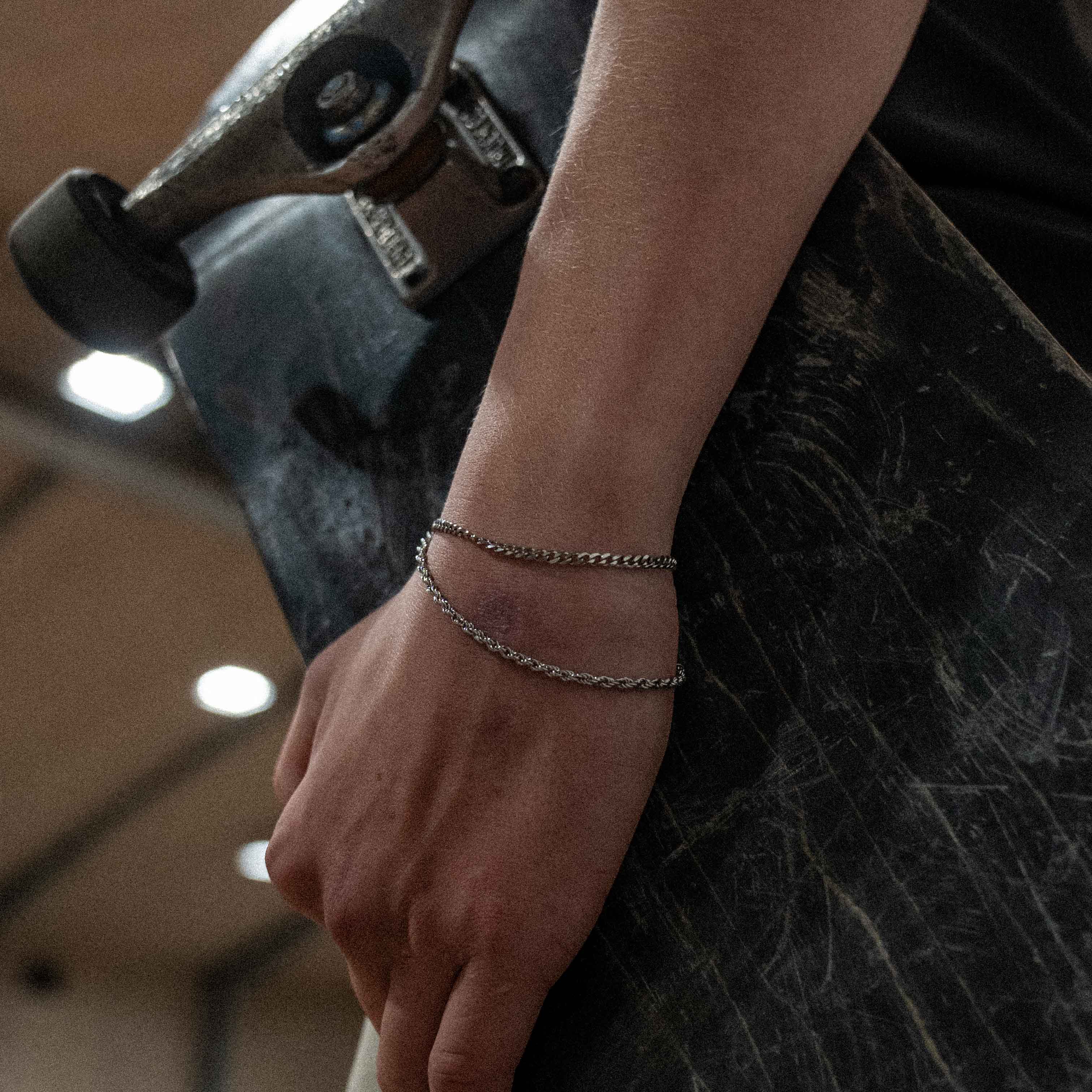 Minimal Sequence bracelet - Silver-toned