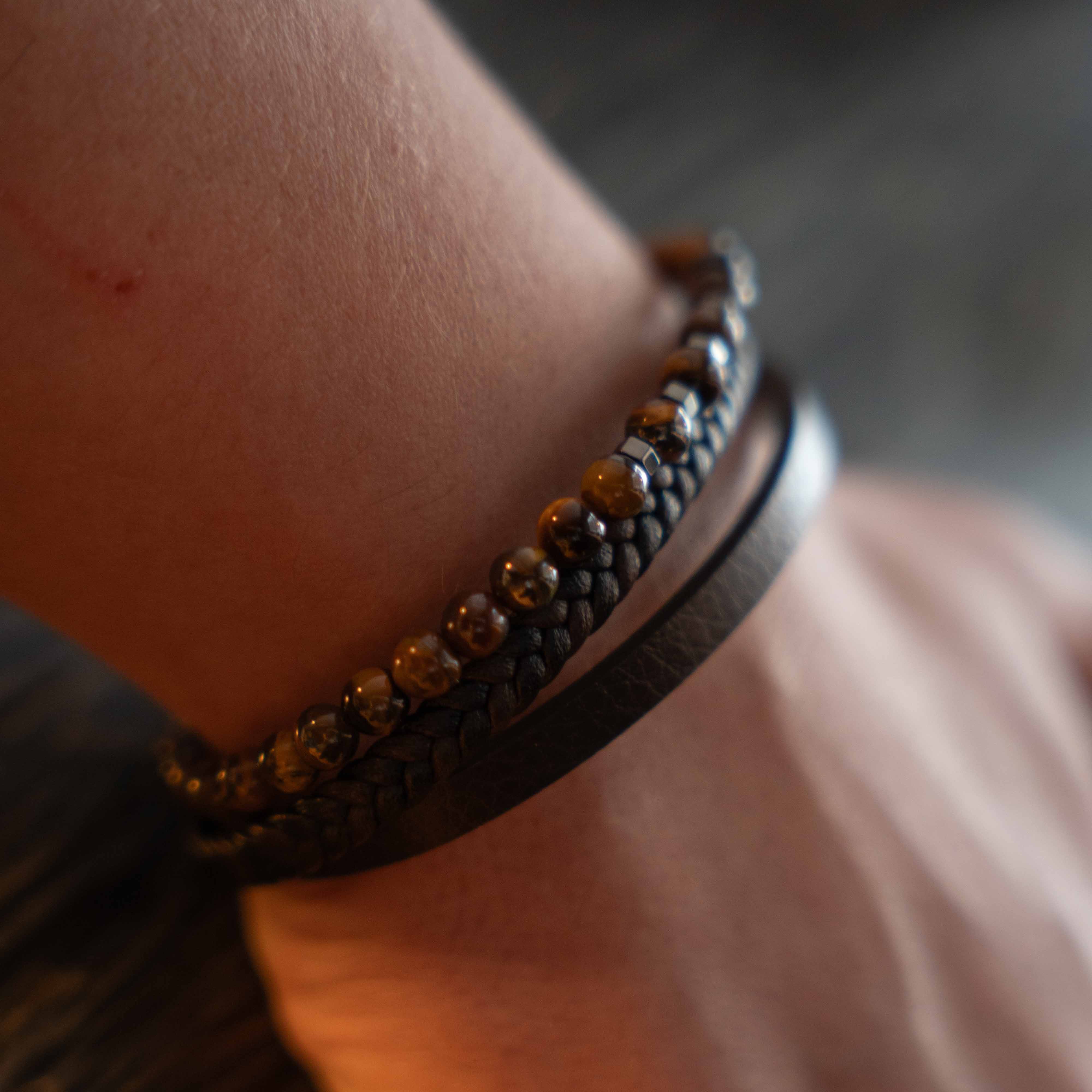 EMBER LEATHER AND BEAD BRACELET