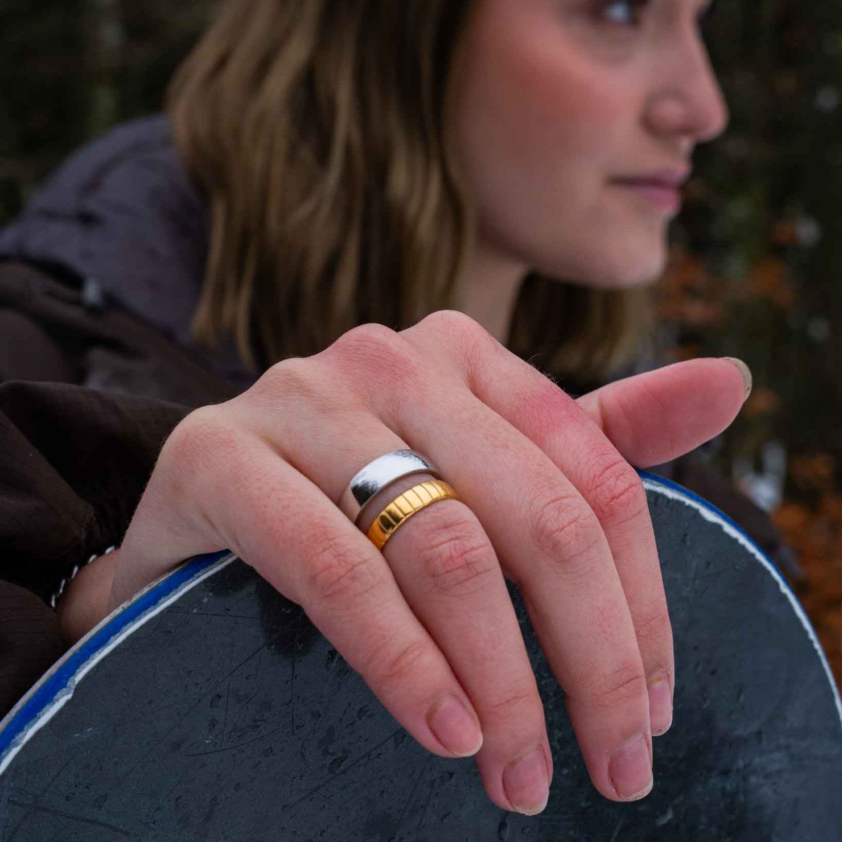 Siempre Cut band - Gold-toned ring