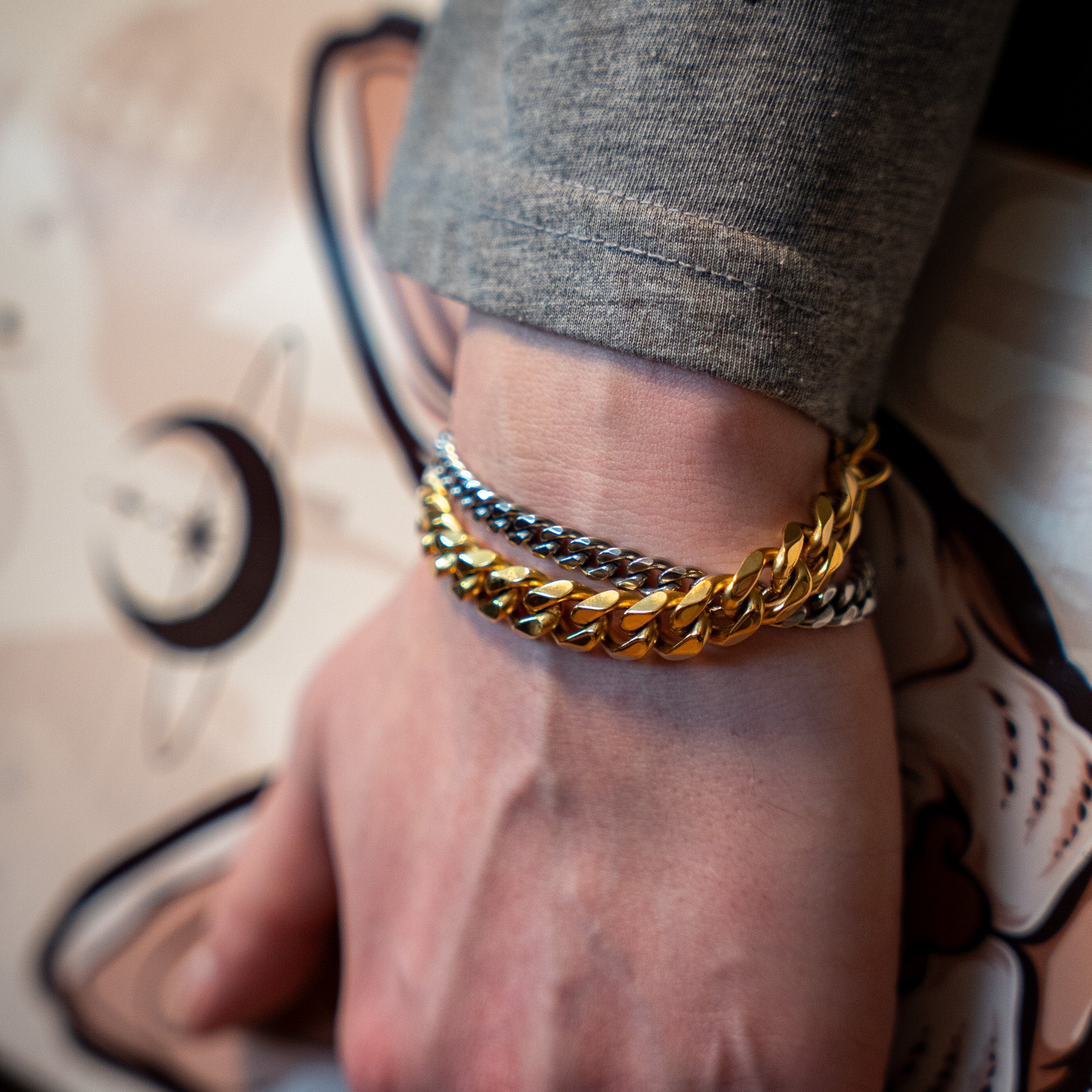 Sequence bracelet - Gold-toned