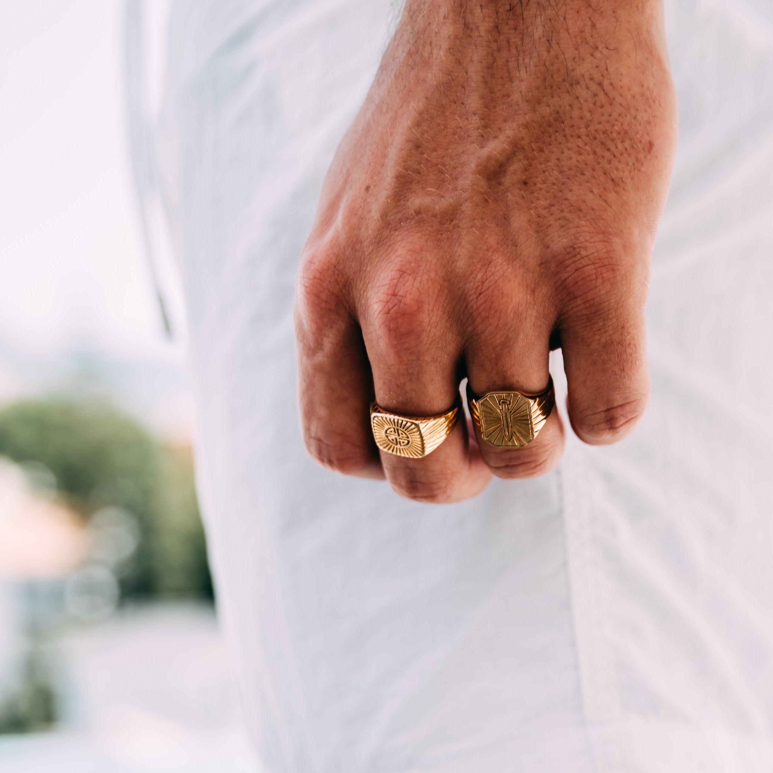 Gungnir Signature - Gold-toned ring