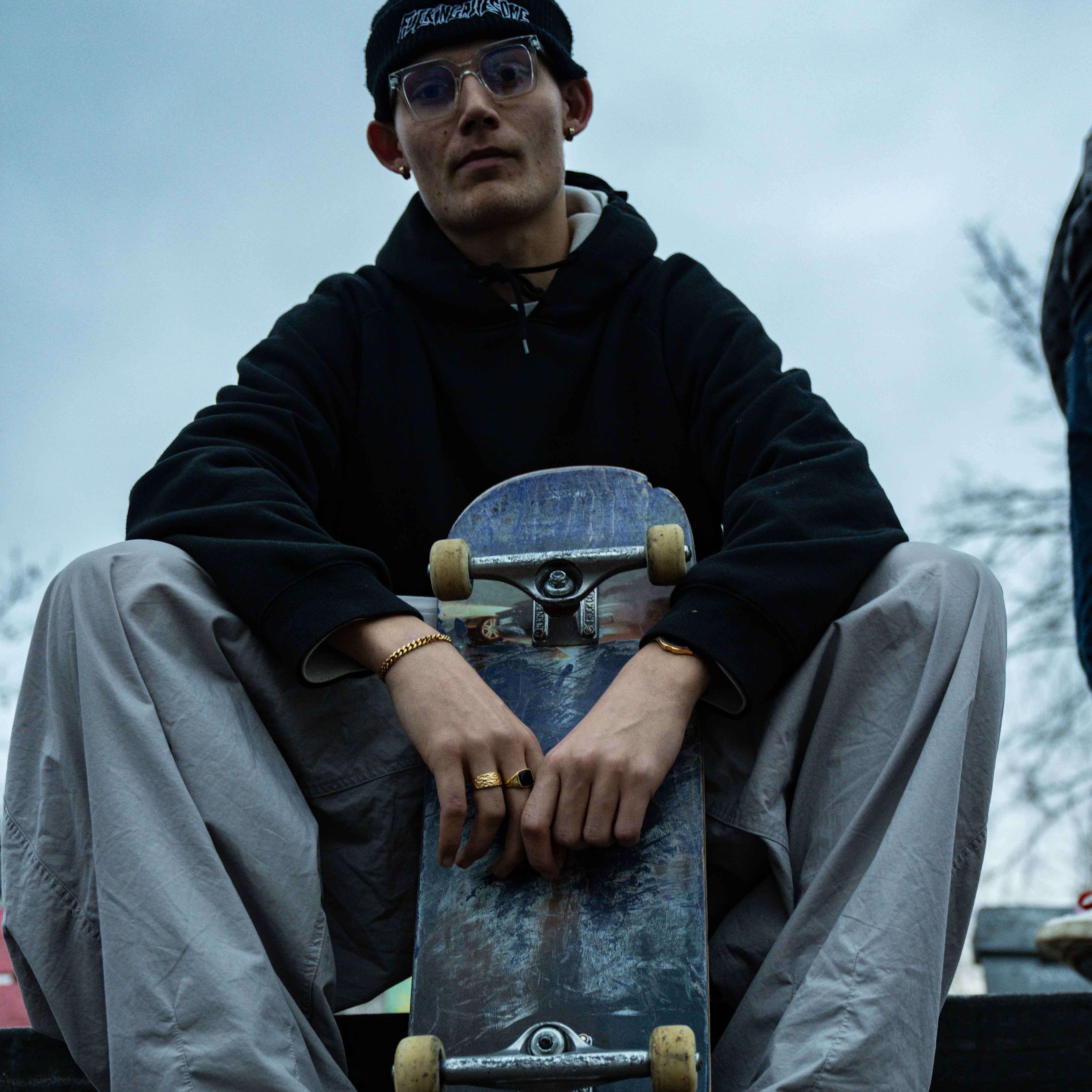 The Dominion Set - Gold-toned