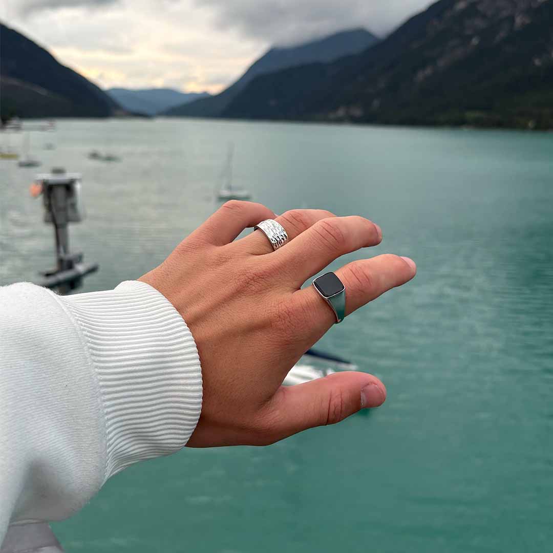 The Dominion Set - Silver-toned