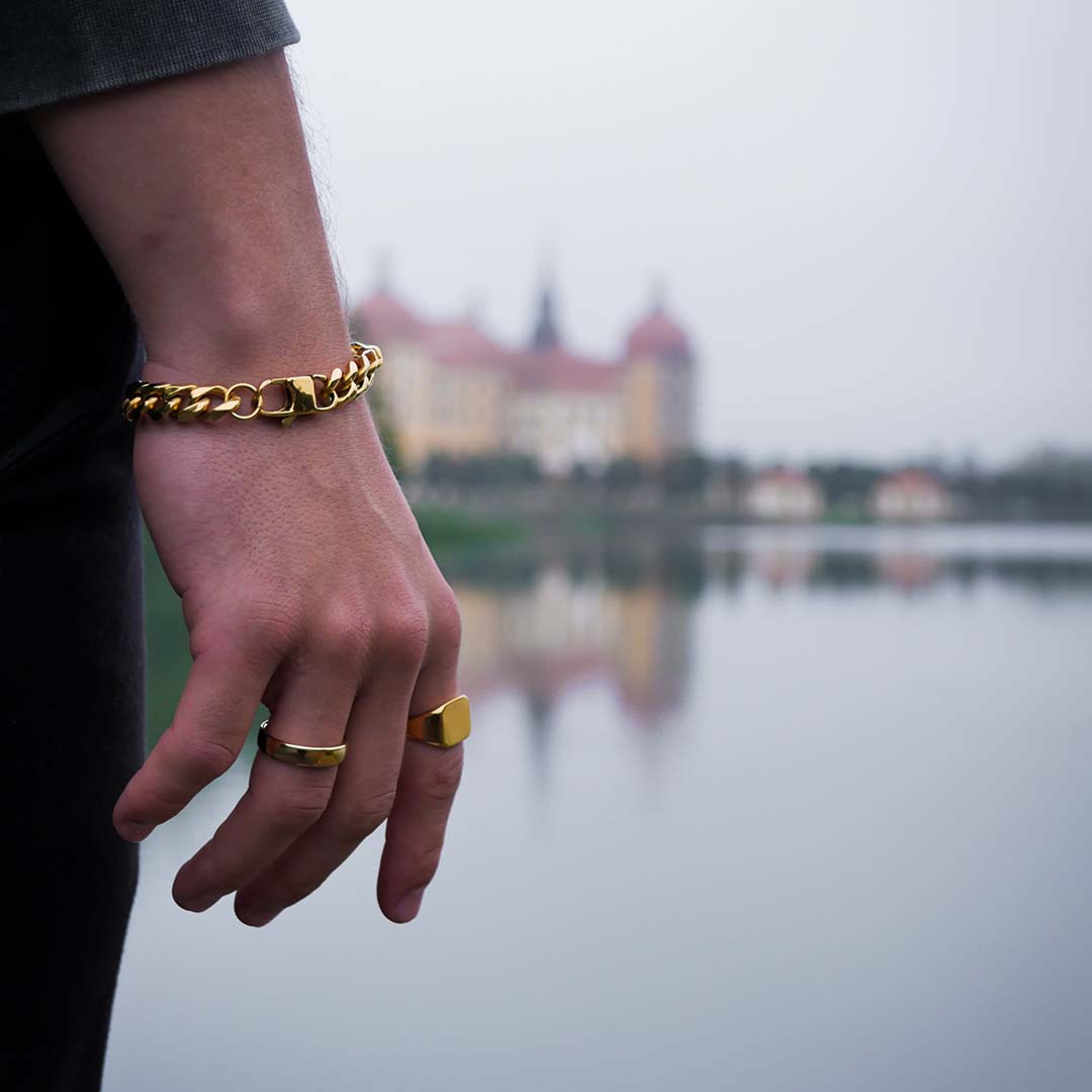 The Foundation Set - Gold-toned