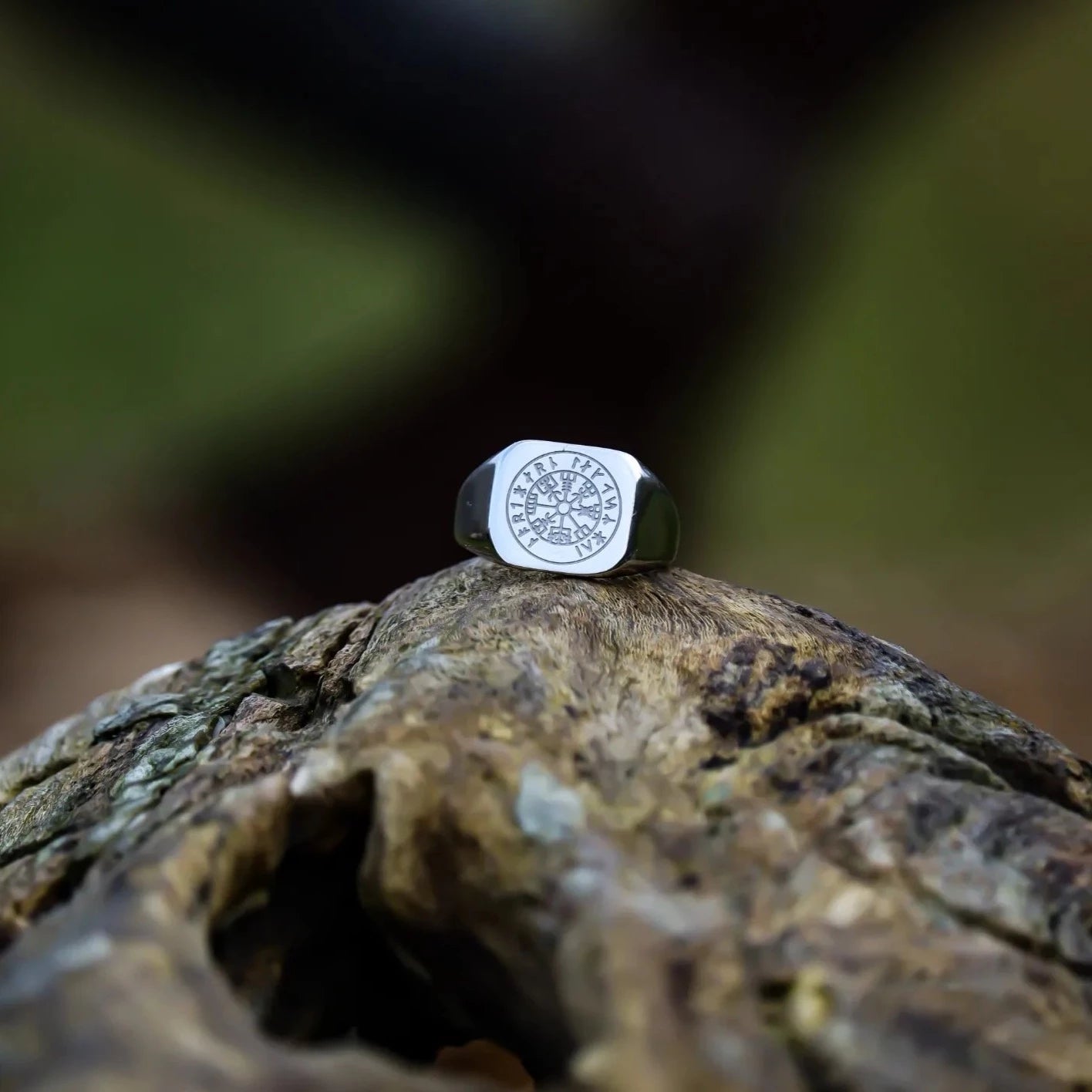 Vegvisir Signature - Silver-toned ring