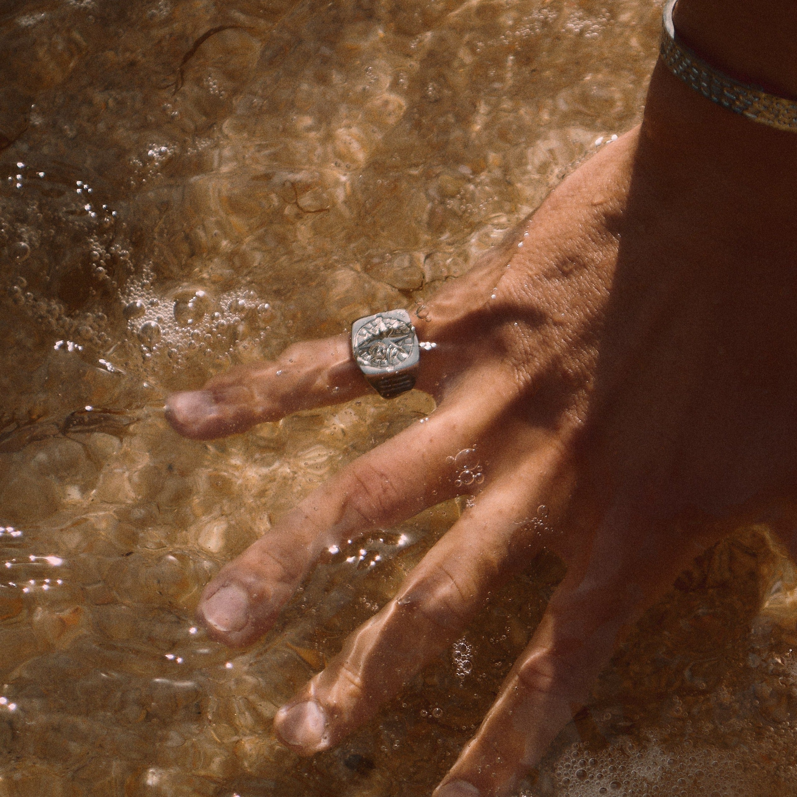 Compass Oversize Signature - Silver-toned ring