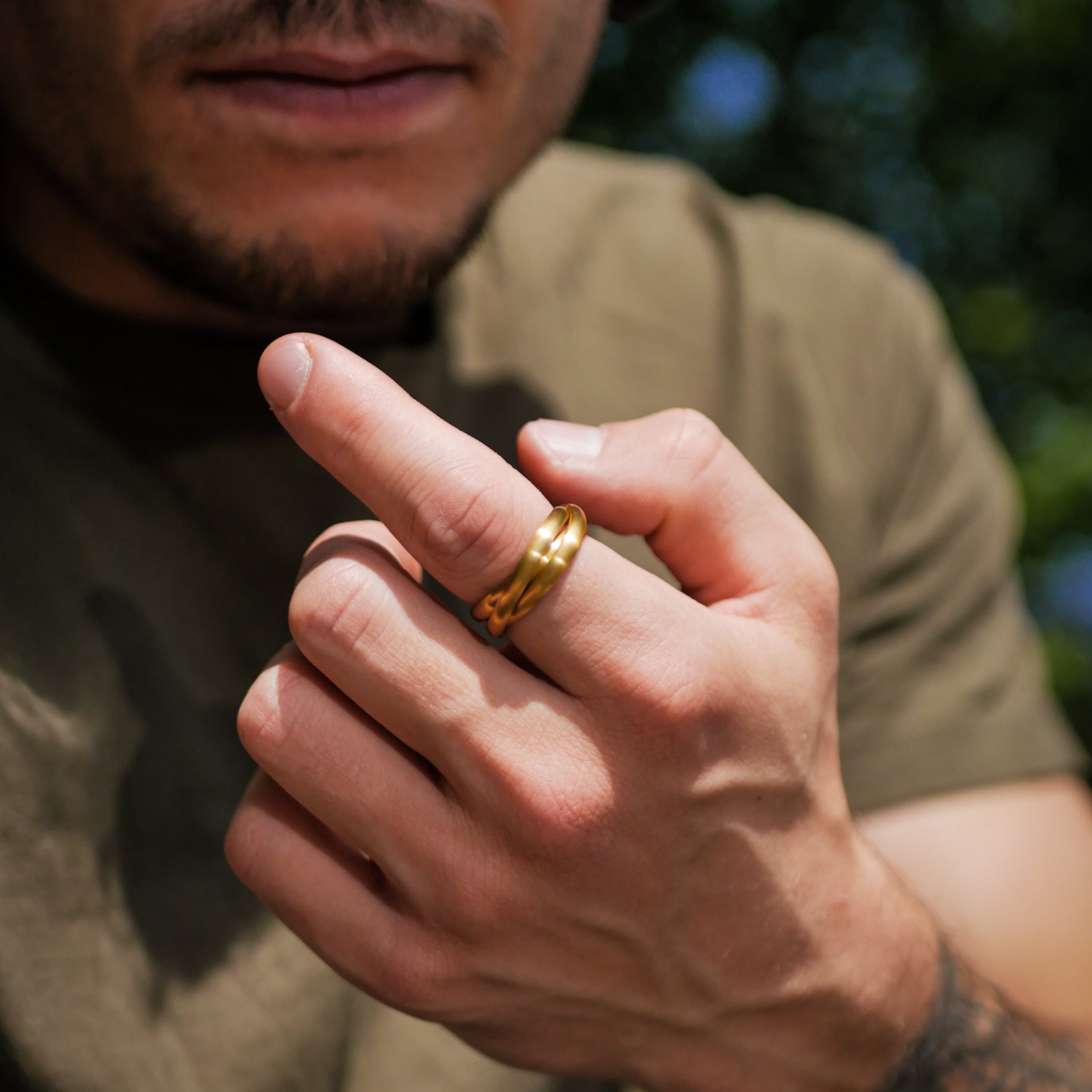 Helix band ring - Gold-toned