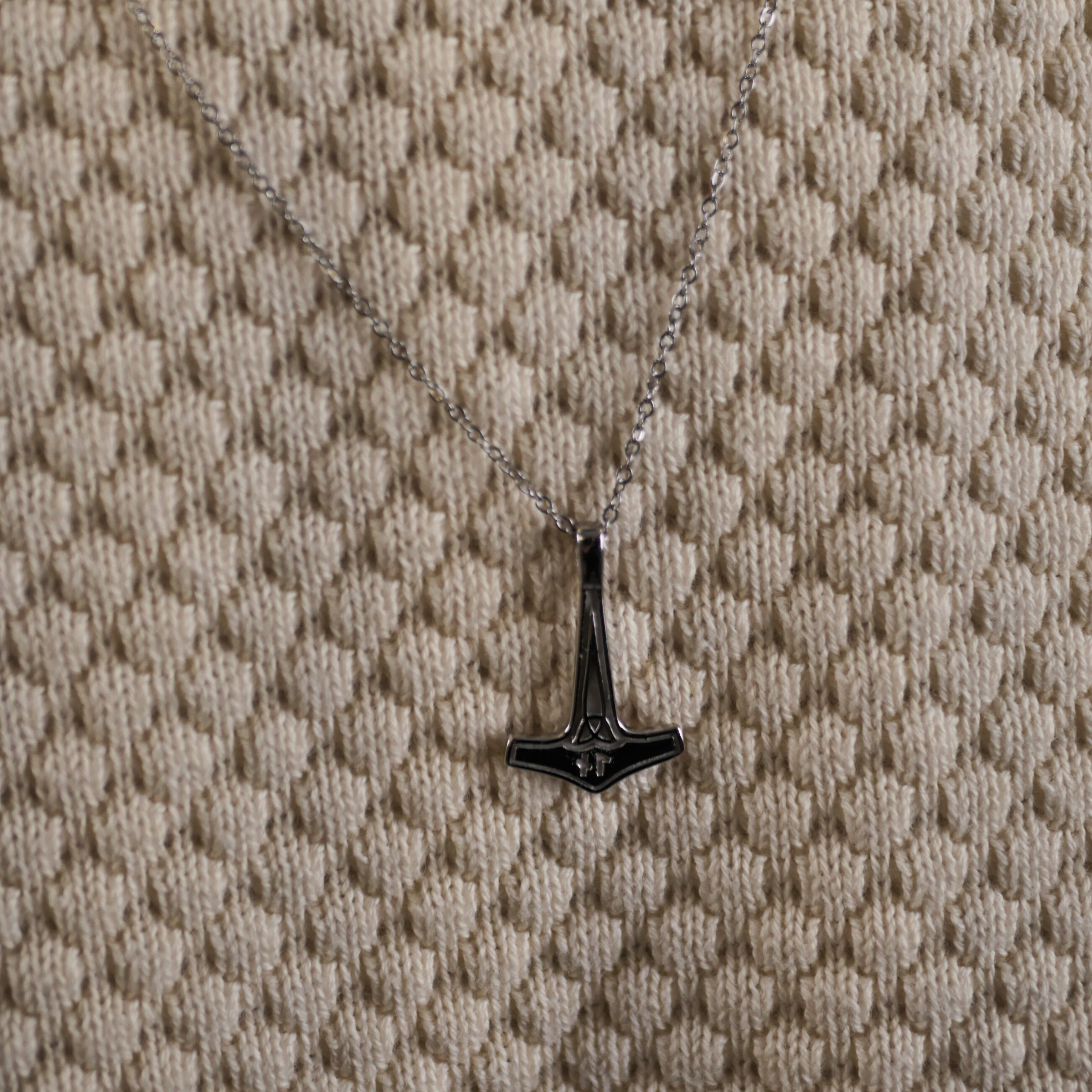 NL Mjolner pendant 2.0 - Silver-toned