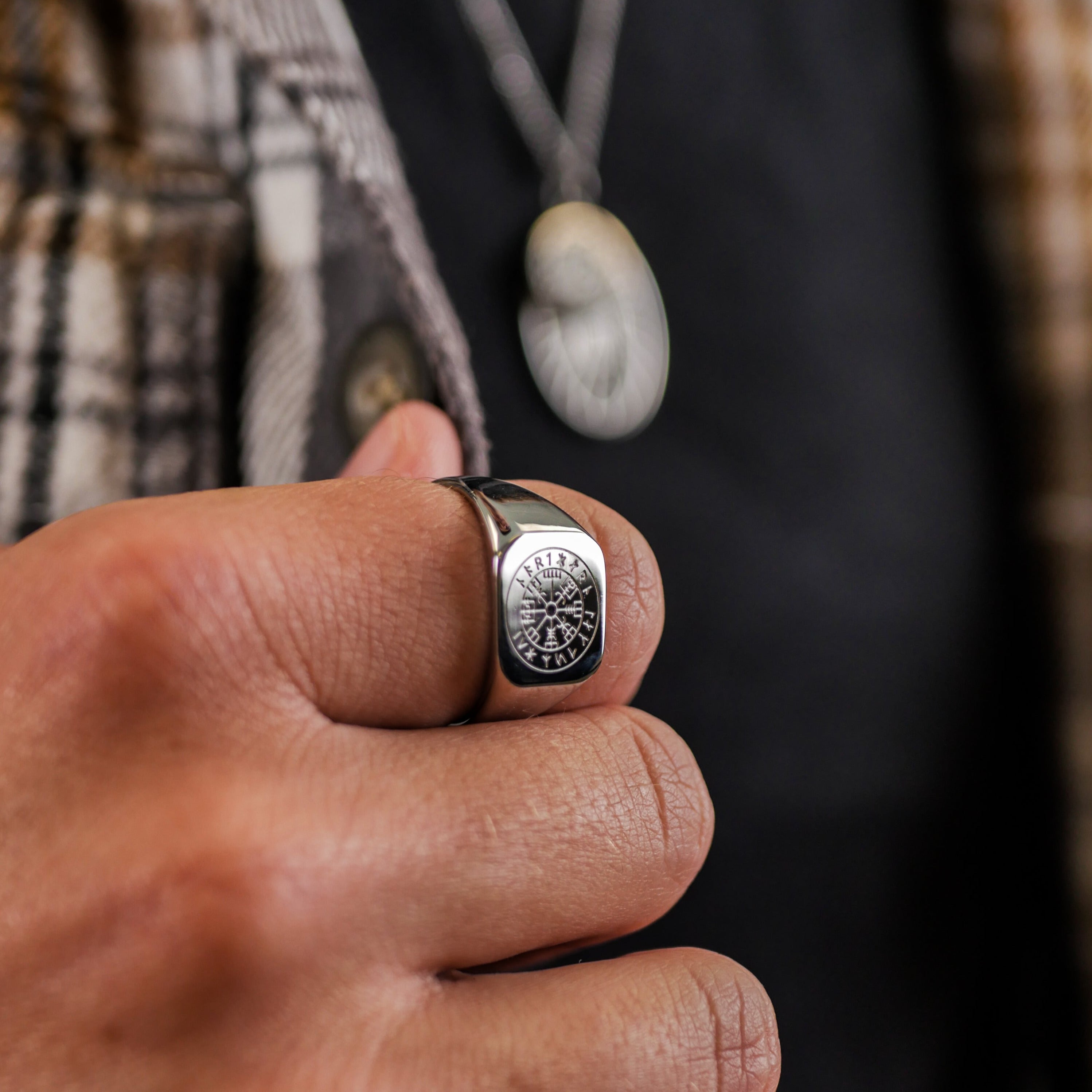 Vegvisir Signature - Silver-toned ring