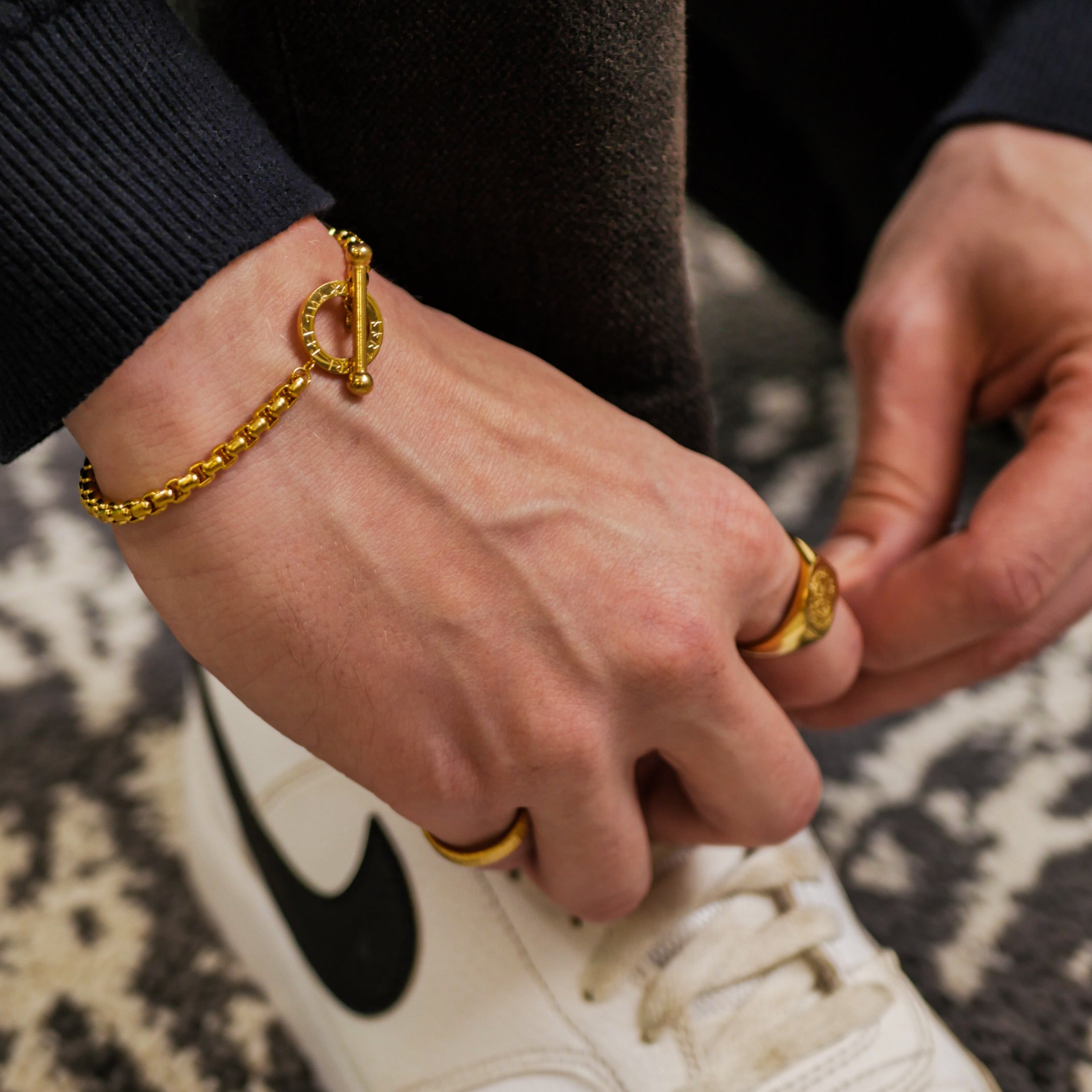 Ragnar bracelet - Gold-toned