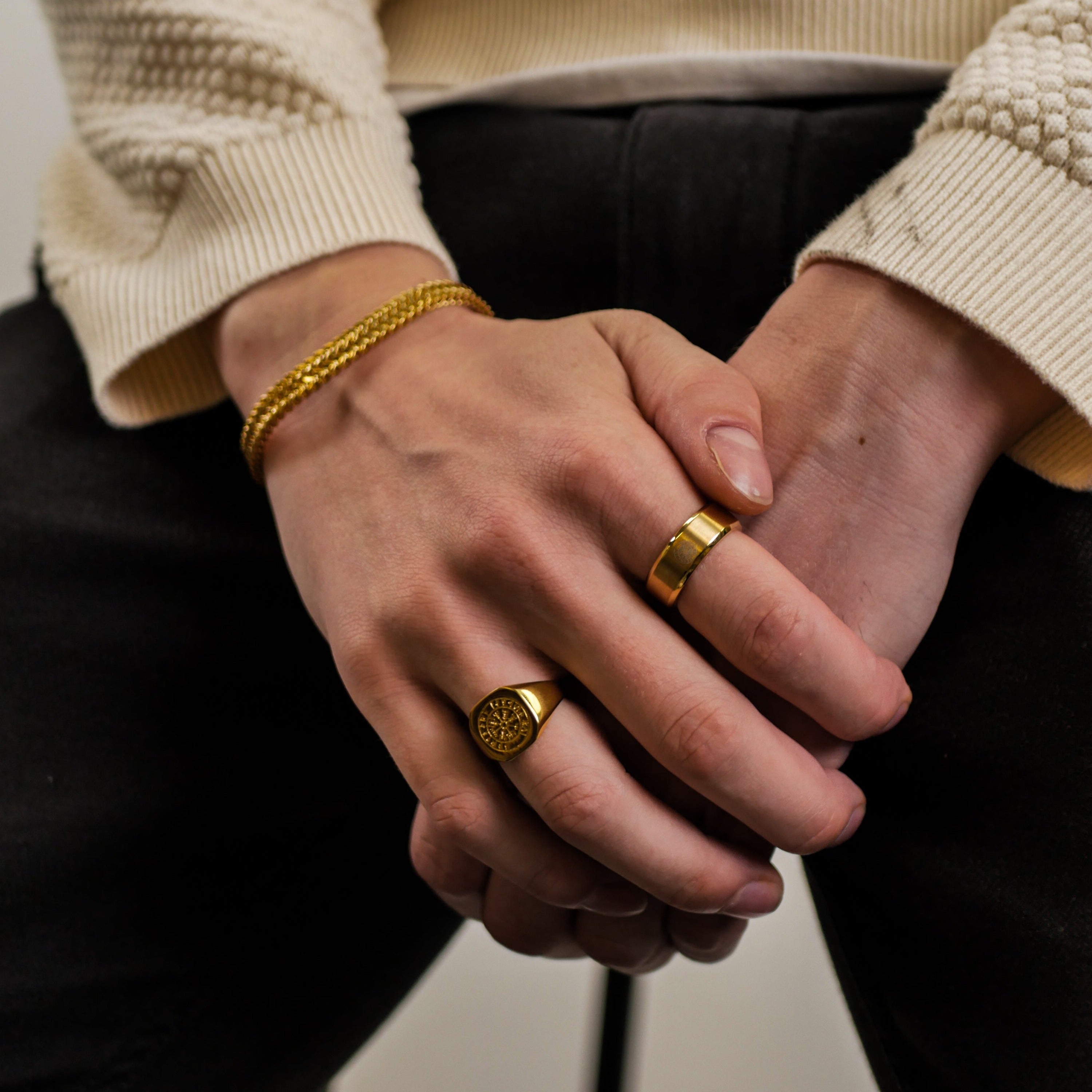 The Northguard Set - Gold-toned