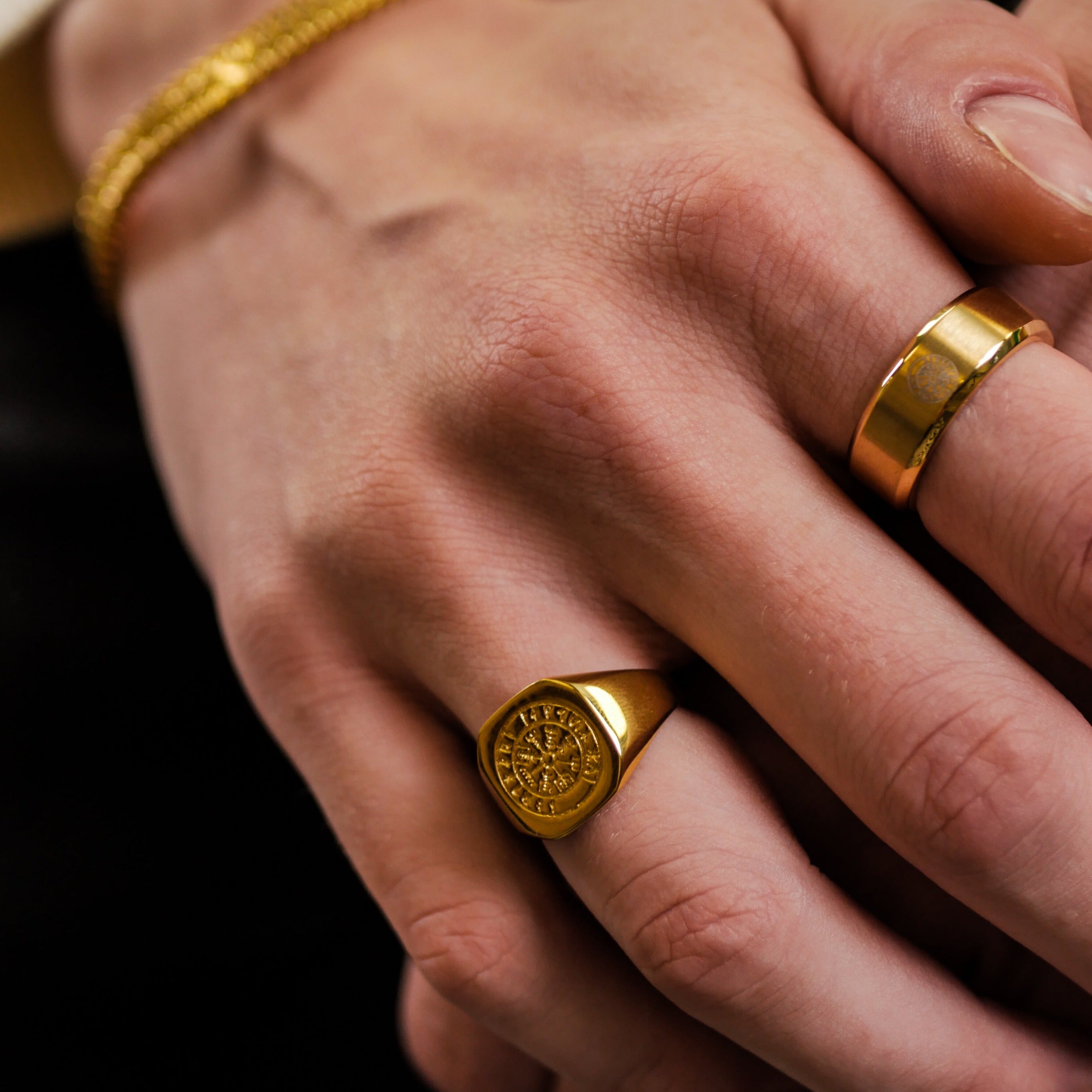 The Northguard Set - Gold-toned