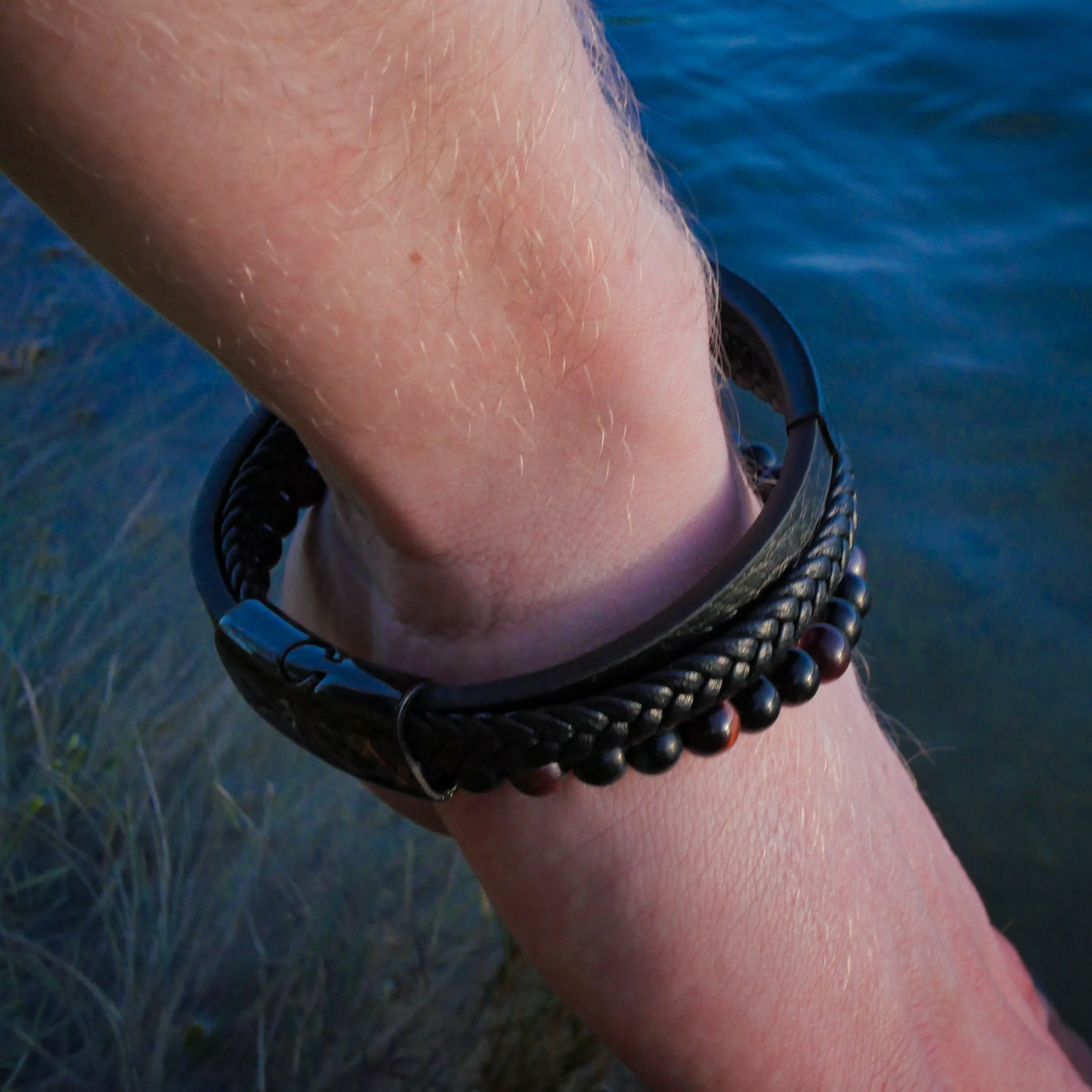 Jorgmundr Leather and Pearl Bracelet