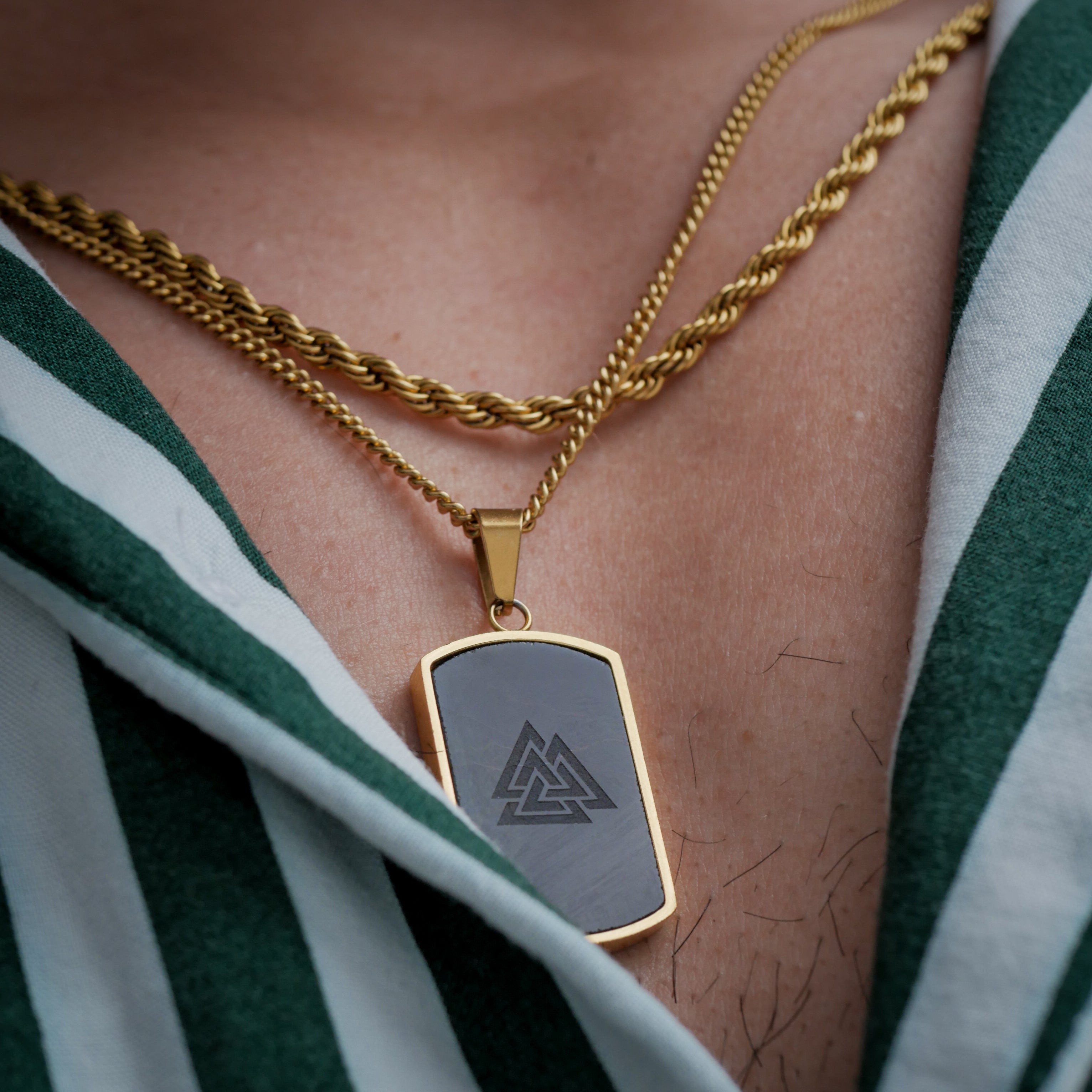 The Fallen Set - Gold-toned