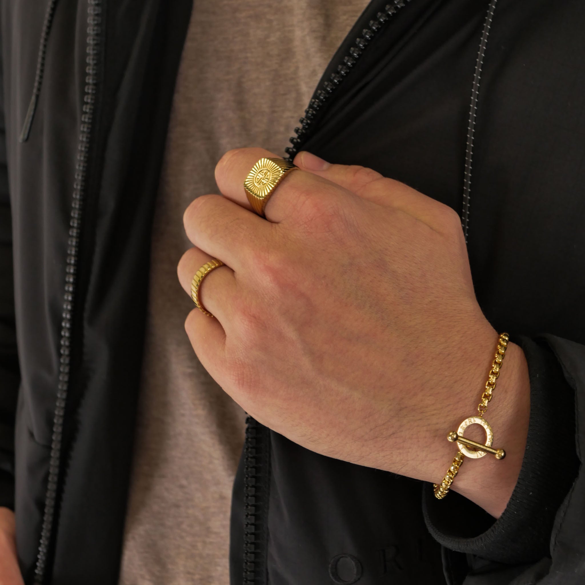 The Origin Set - Gold-toned