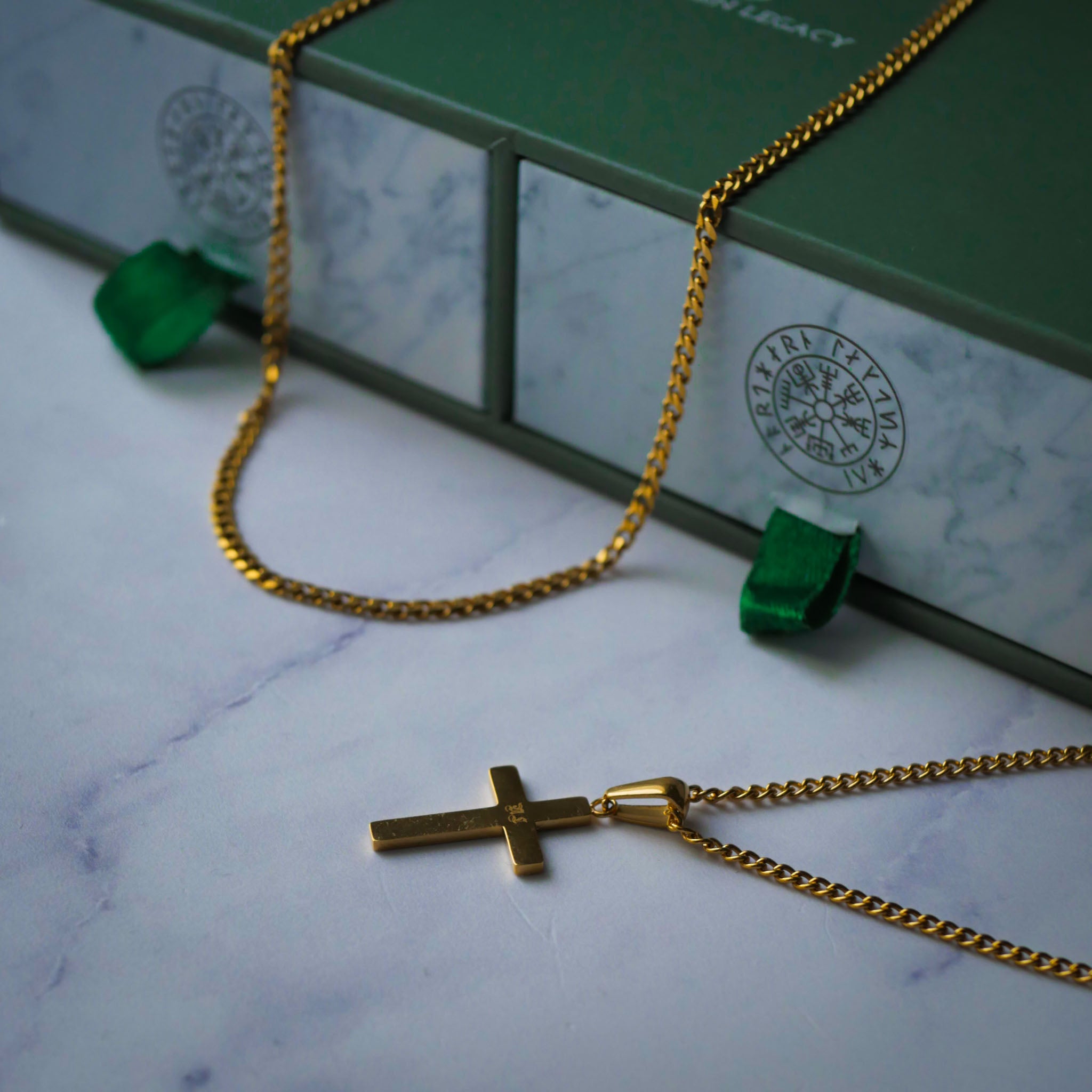 The Pillar Set - Gold-toned