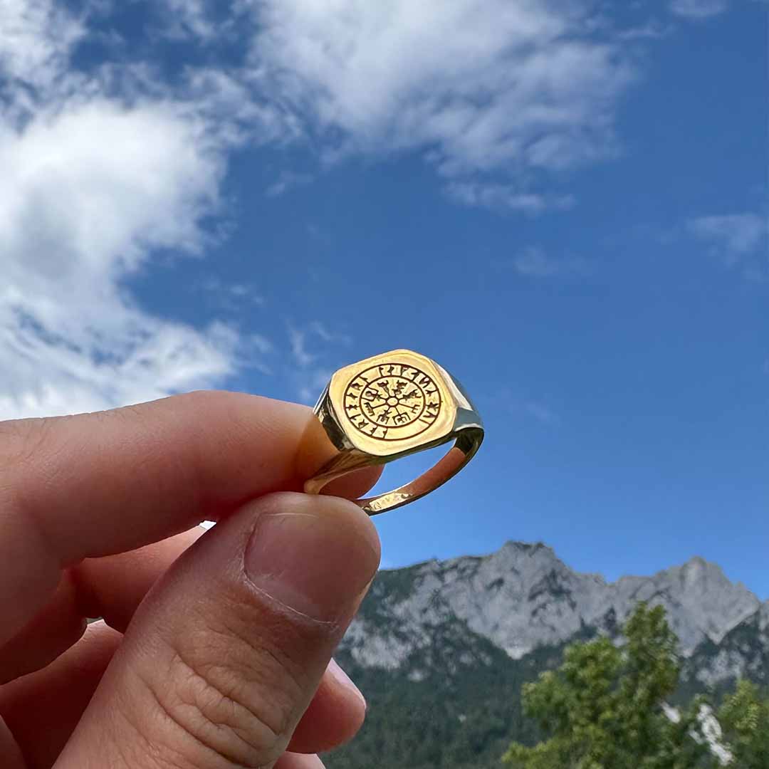 Vegvisir Signature - Gold-toned ring