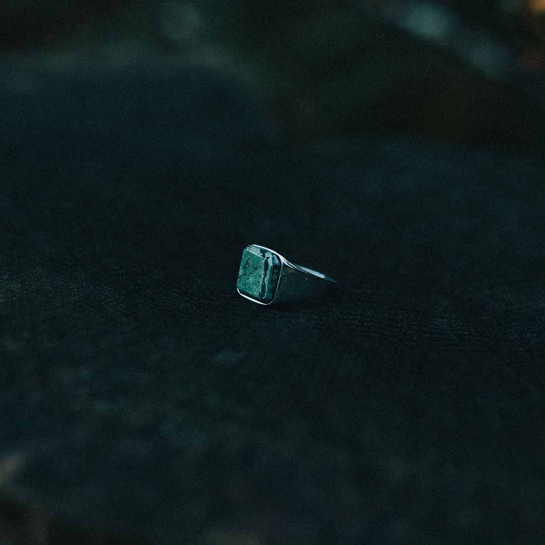 VERDE SIGNET RING (SILVER)