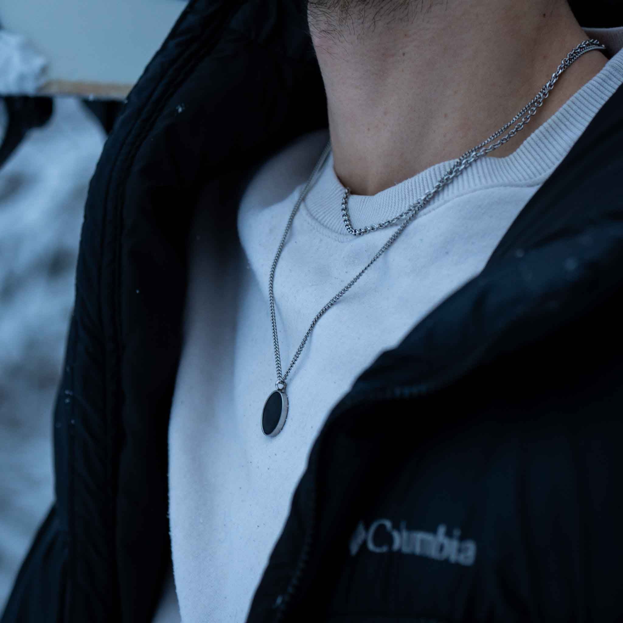 NL Black Onyx pendant - Silver-toned