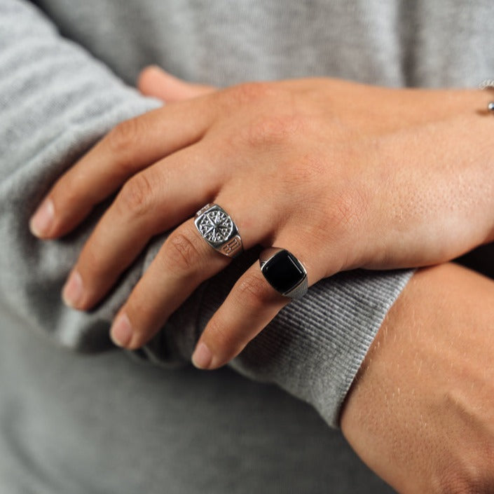 Black Onyx Signature - Silver-toned ring