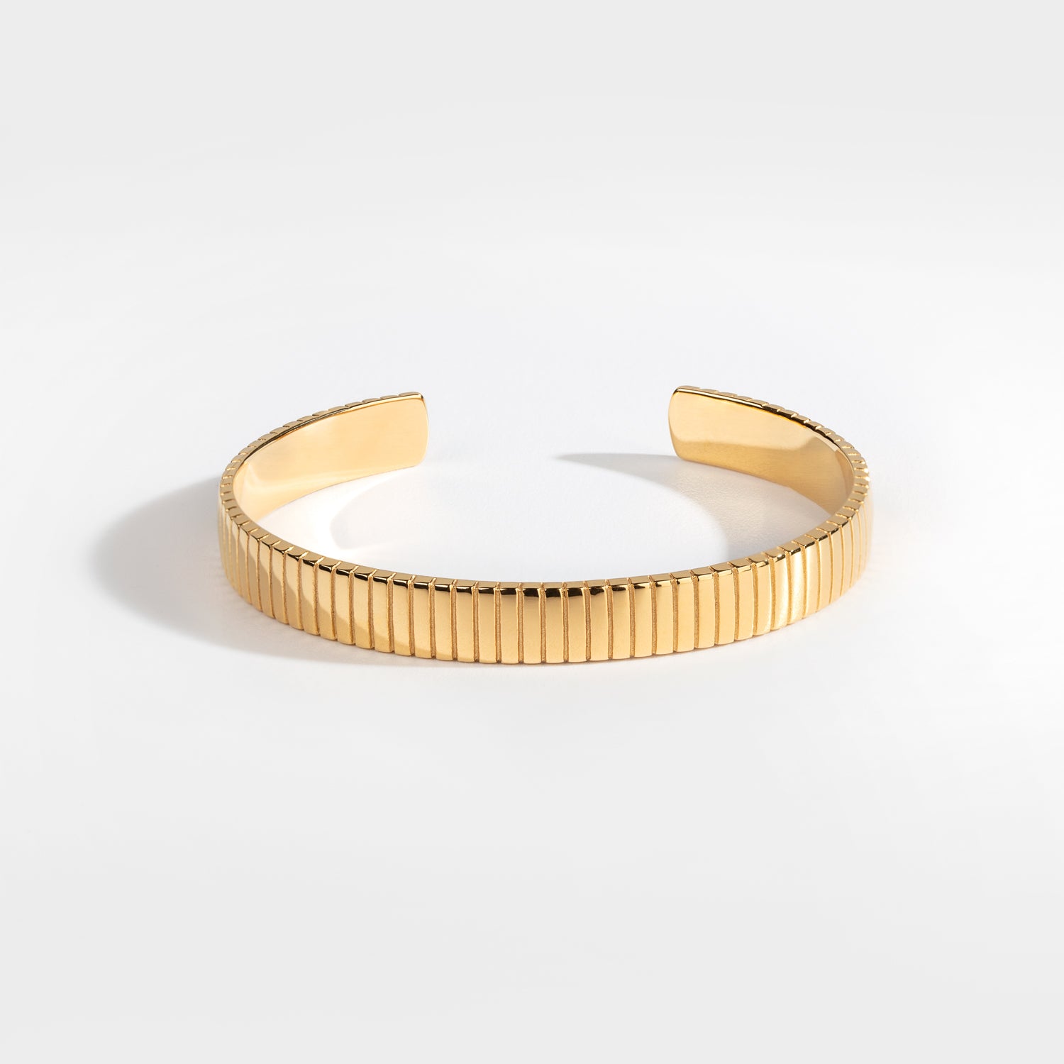 NL Siempre Cut Bangle - Gold-toned