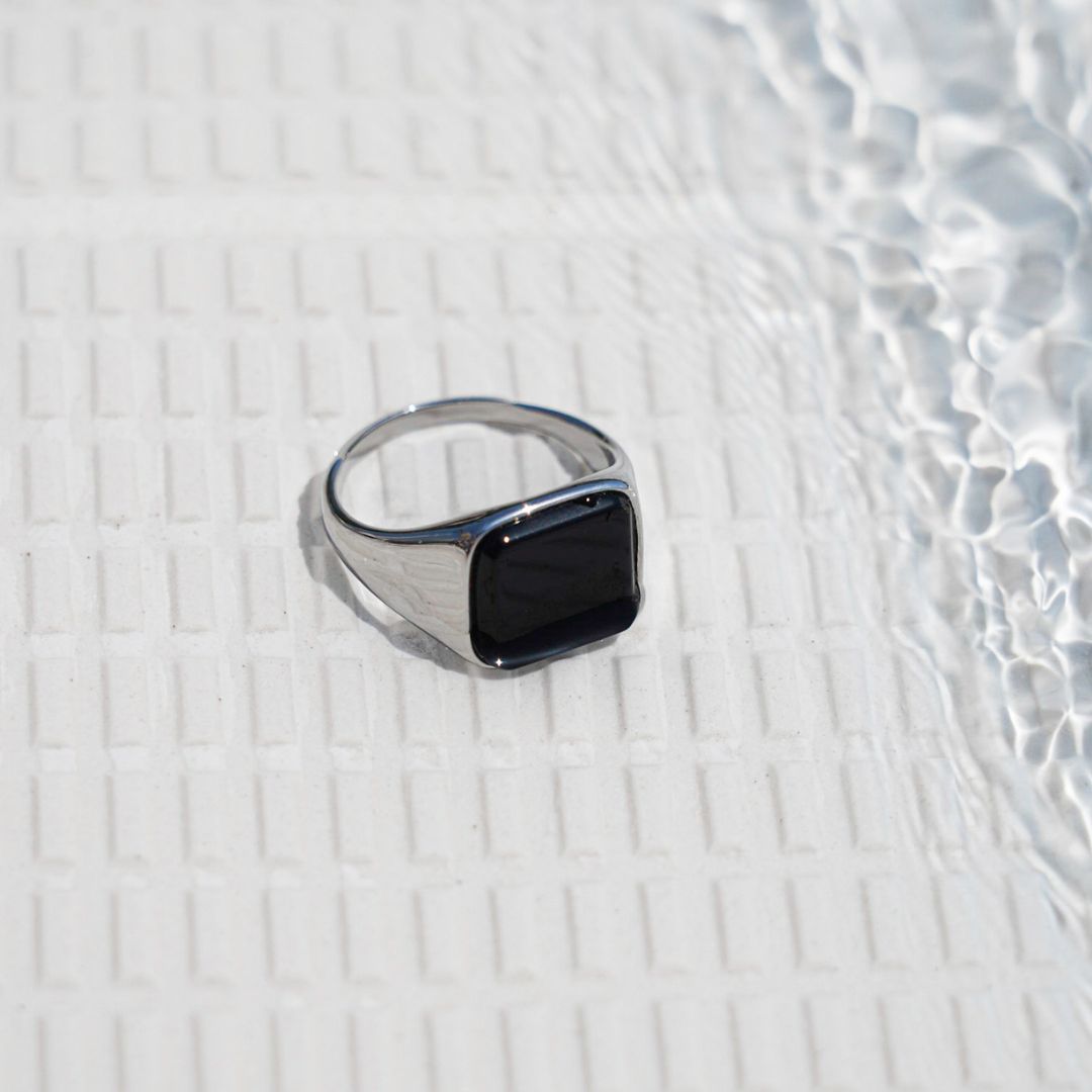 Black Onyx Signature - Silver-toned ring