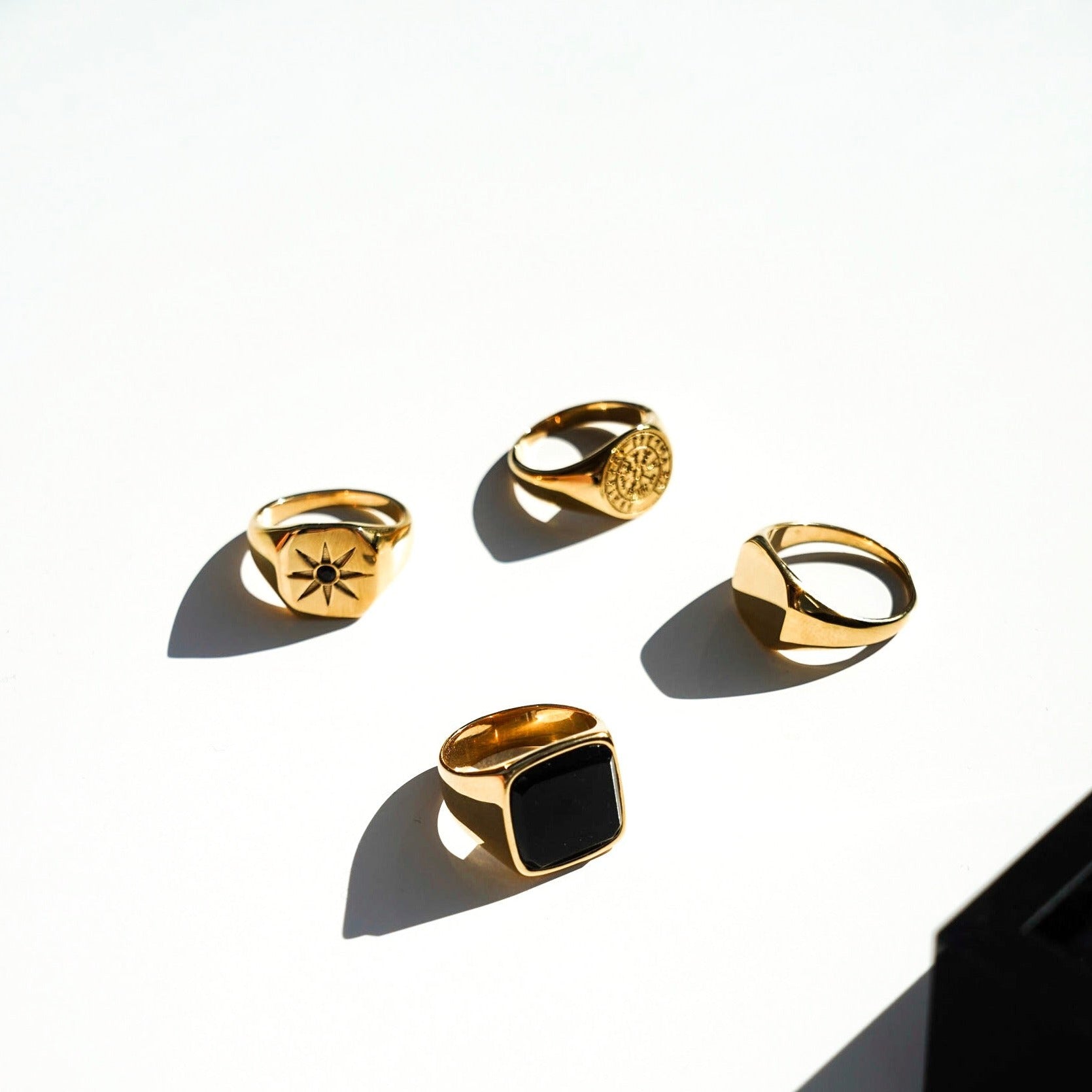 North Star Signature - Gold-toned ring