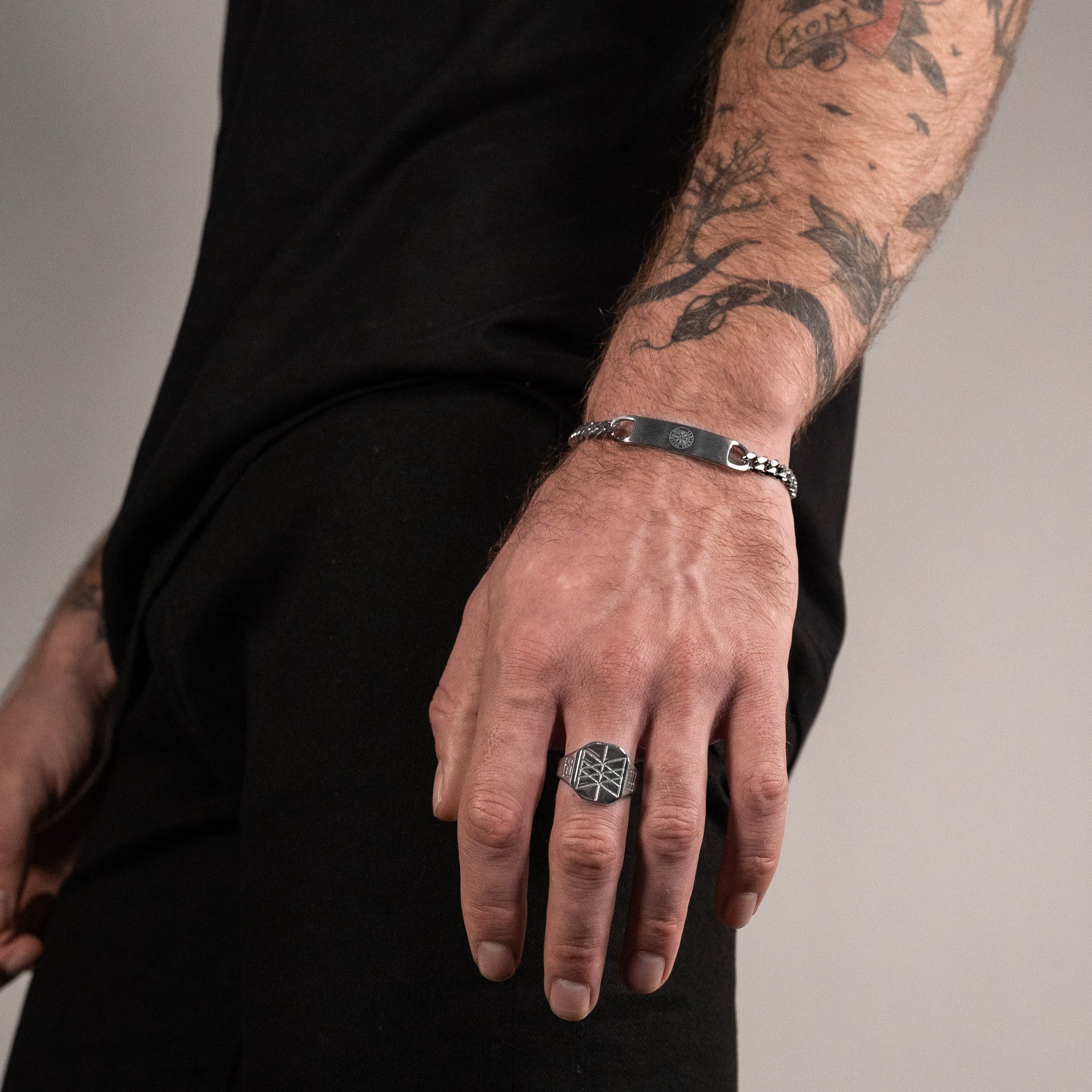 NL Sequence Tag bracelet - Silver-toned