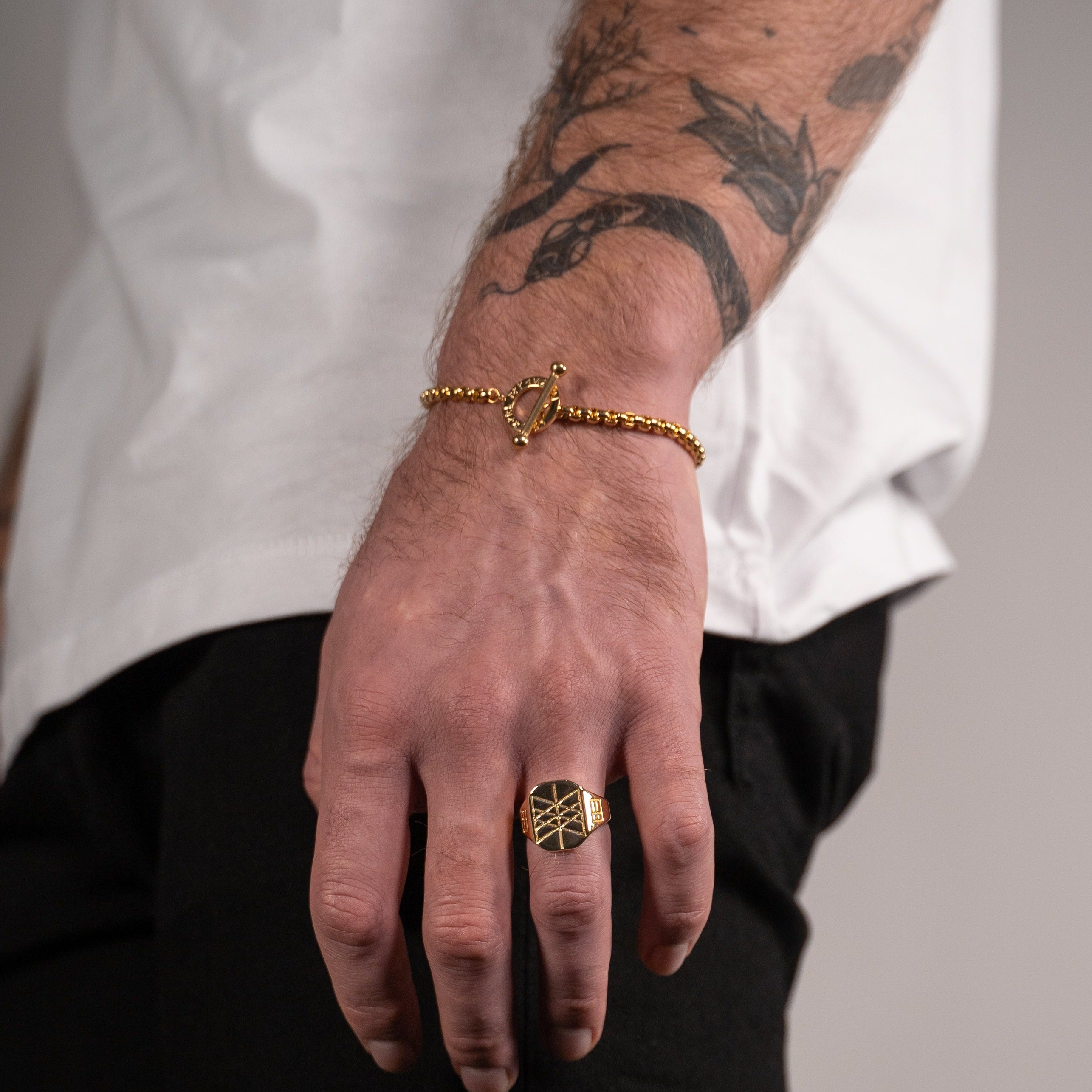 Ragnar bracelet - Gold-toned