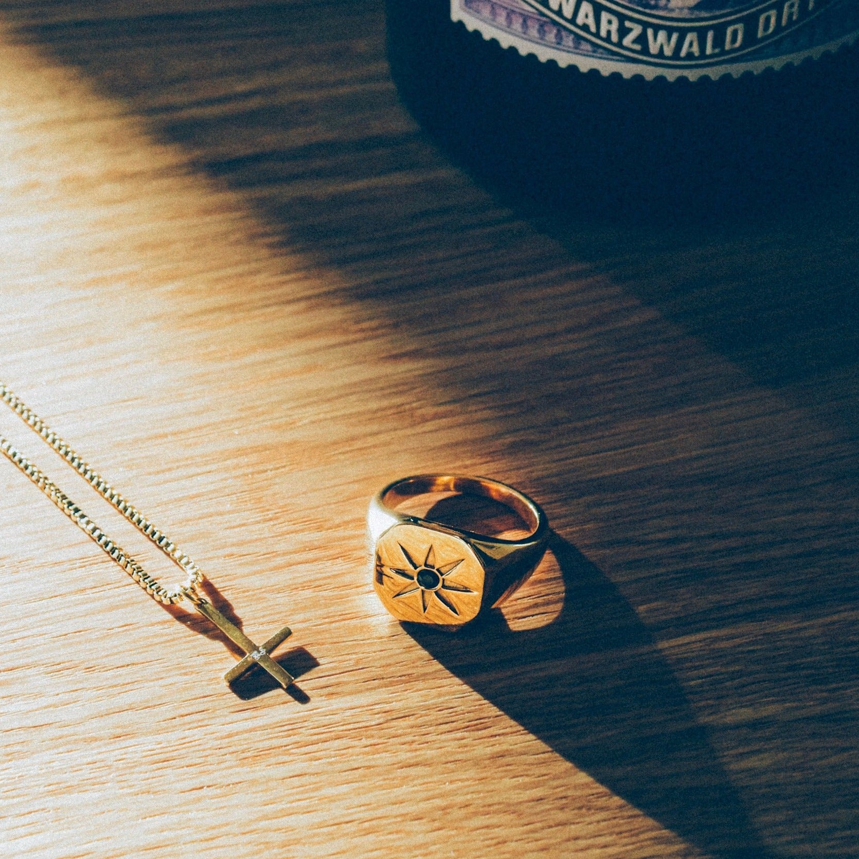 North Star Signature - Gold-toned ring