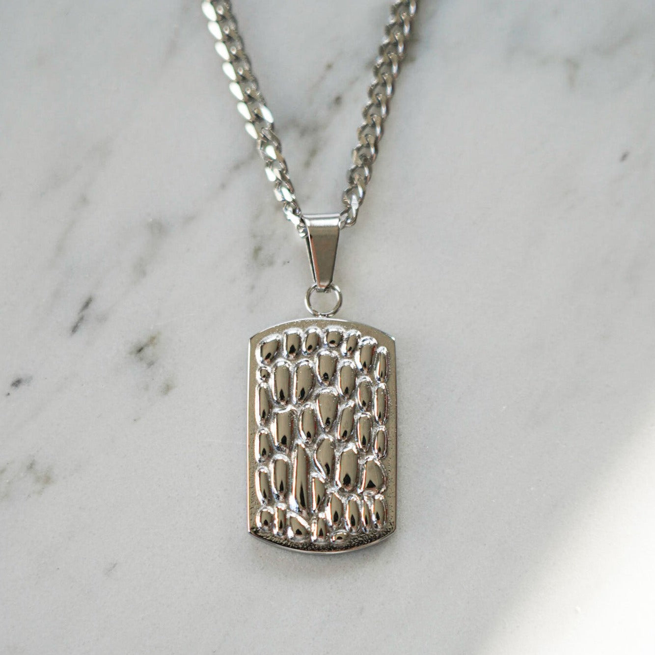 NL Hammertag pendant - Silver-toned