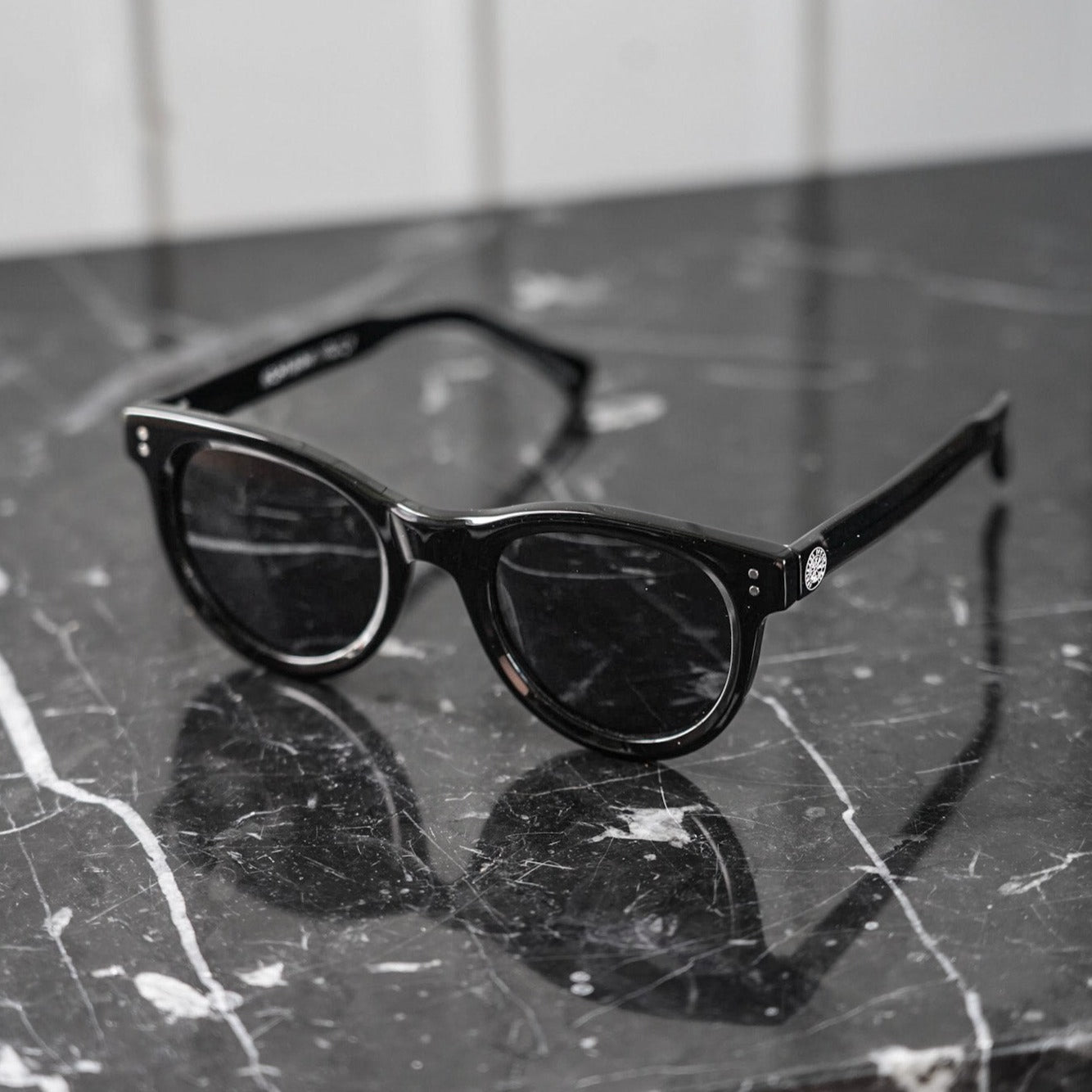 Classic sunglasses - Deep black