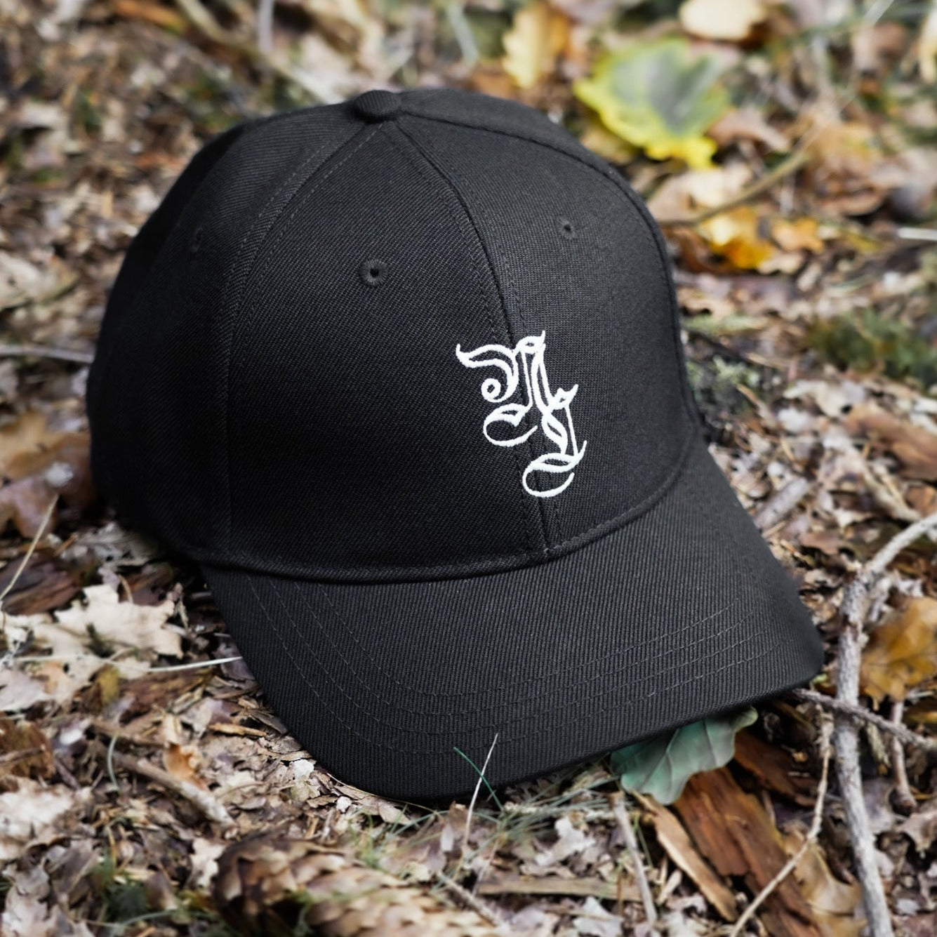 NL Lap over cap - Black/white