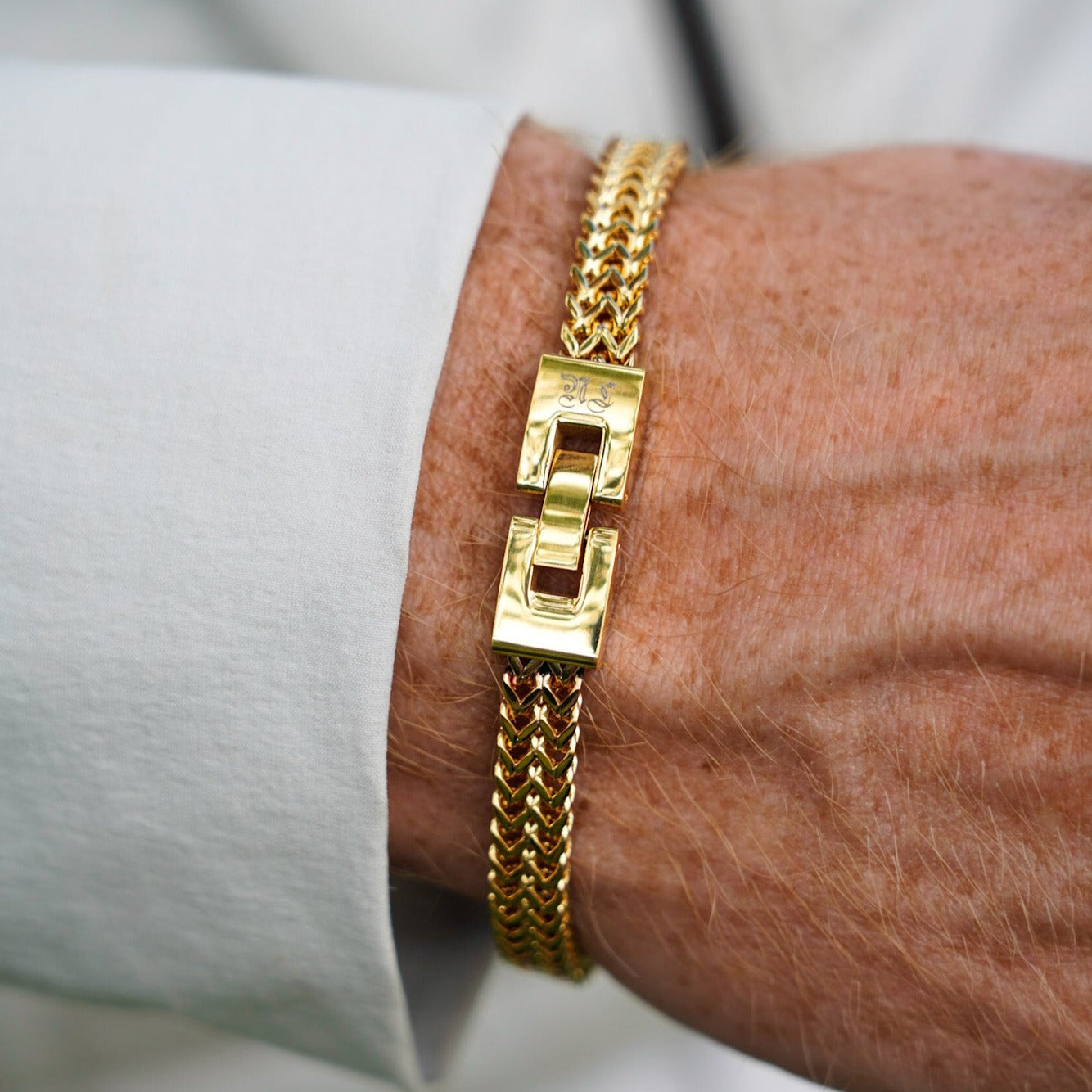 Fehu bracelet - Gold-toned