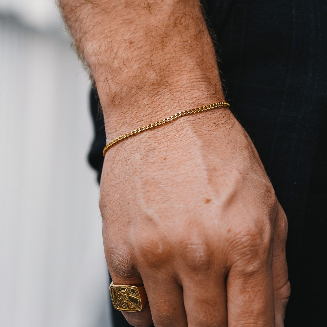 Minimal Sequence bracelet - Gold-toned