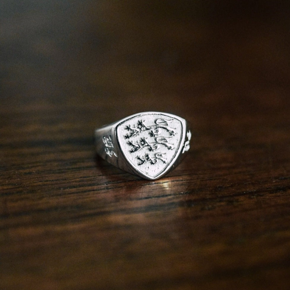 Panthera Polygon Signature - Silver-toned ring