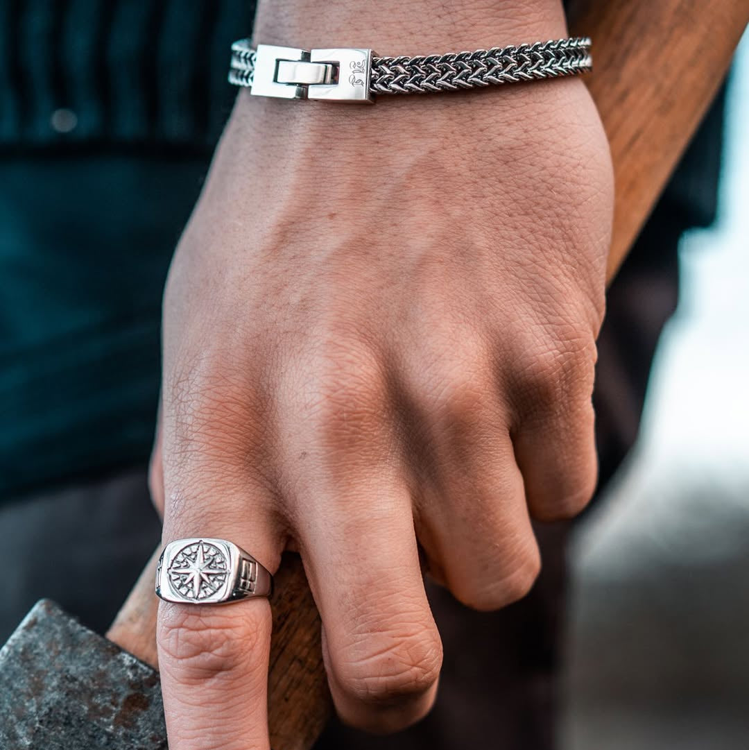 Fehu bracelet - Silver-toned