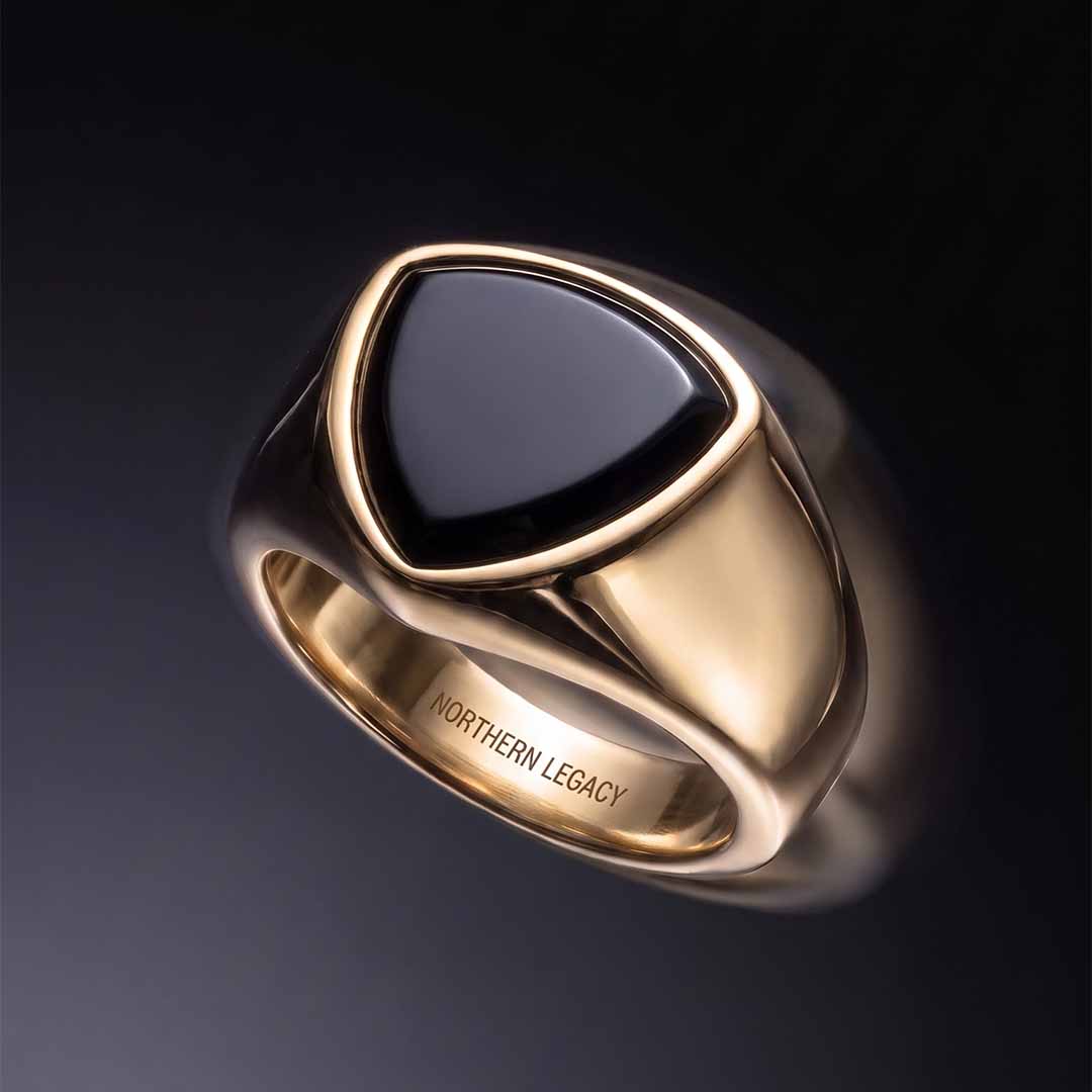 BLACK ONYX POLYGON SIGNATURE RING (GOLD)