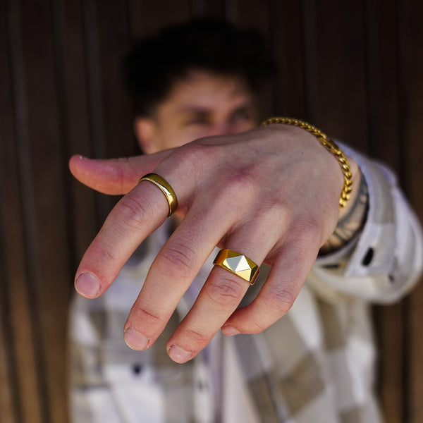 EDGE SIGNATURE RING (GOLD)
