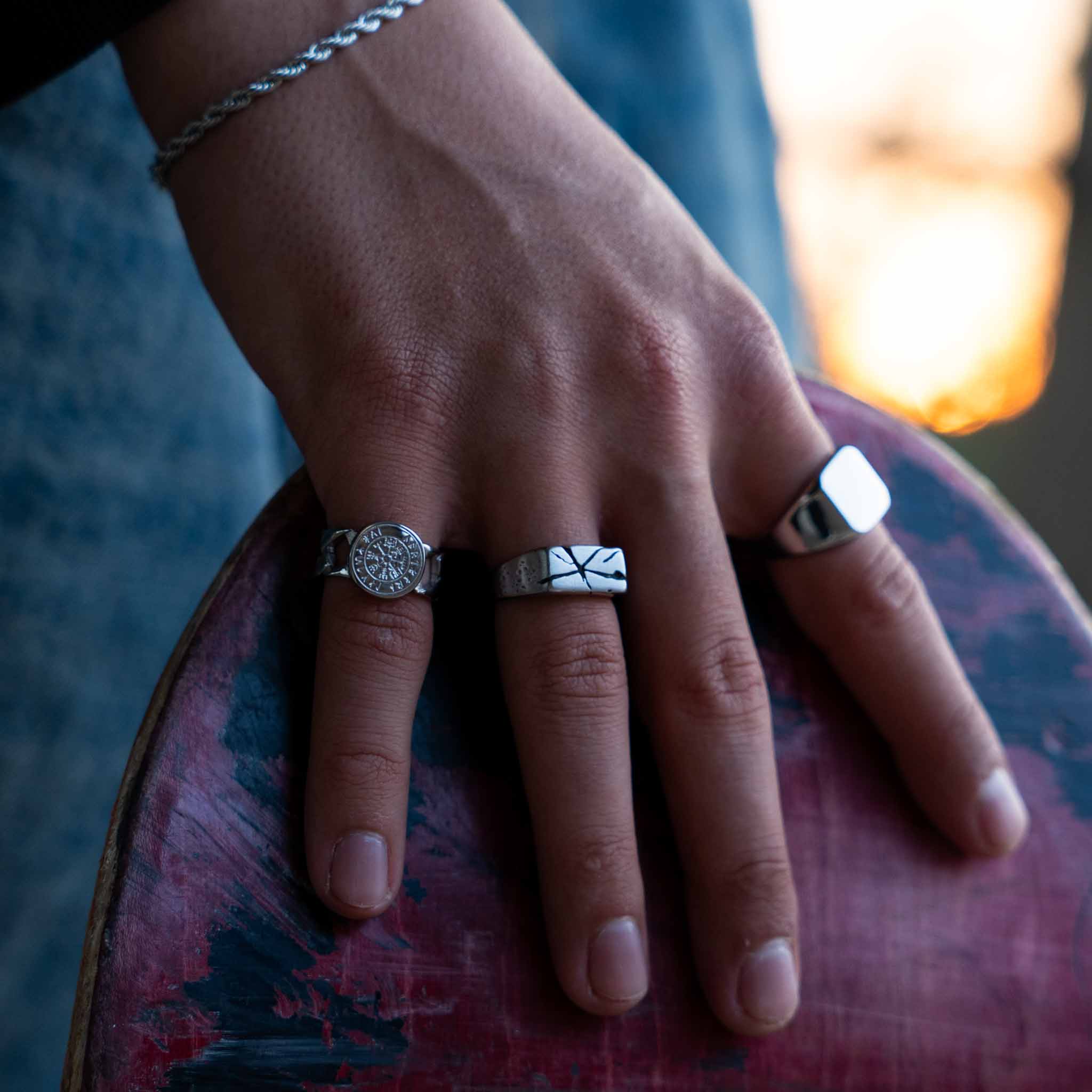 VEGVISIR CHAIN SIGNATURE RING (SILVER)