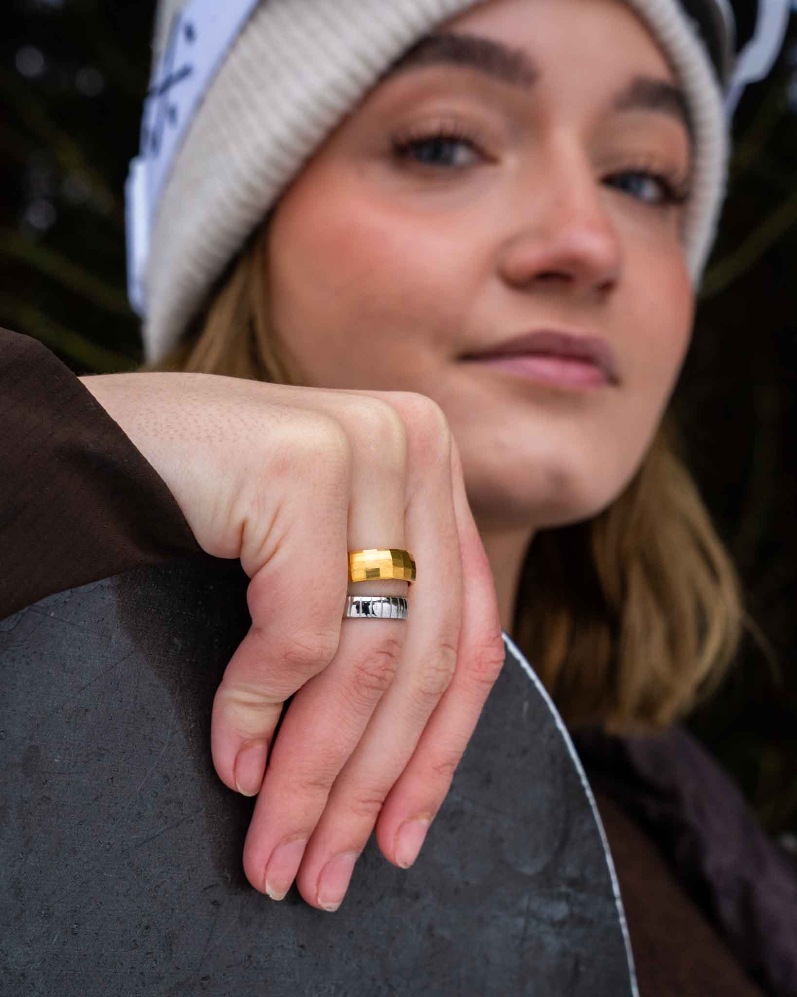 Siempre Cushion band - Gold-toned ring