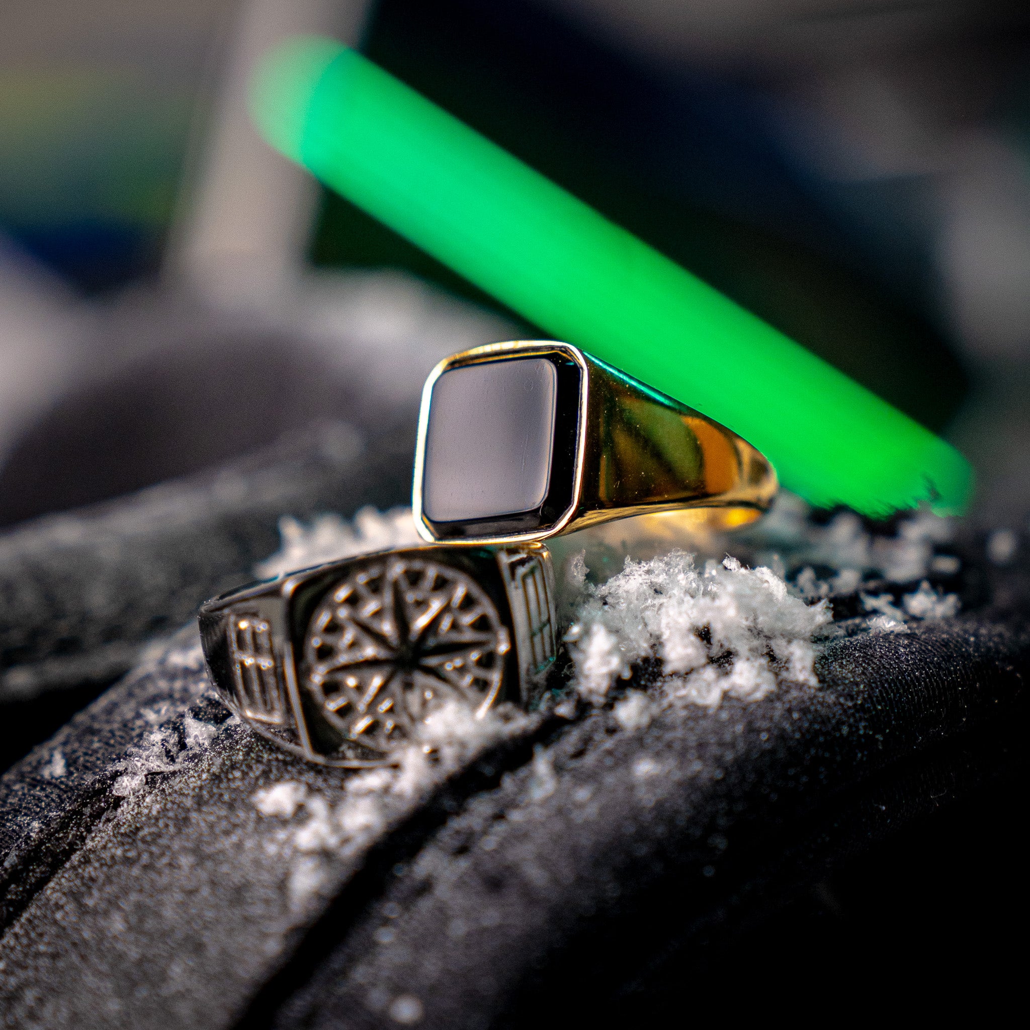 Black Onyx Signature - Gold-toned ring