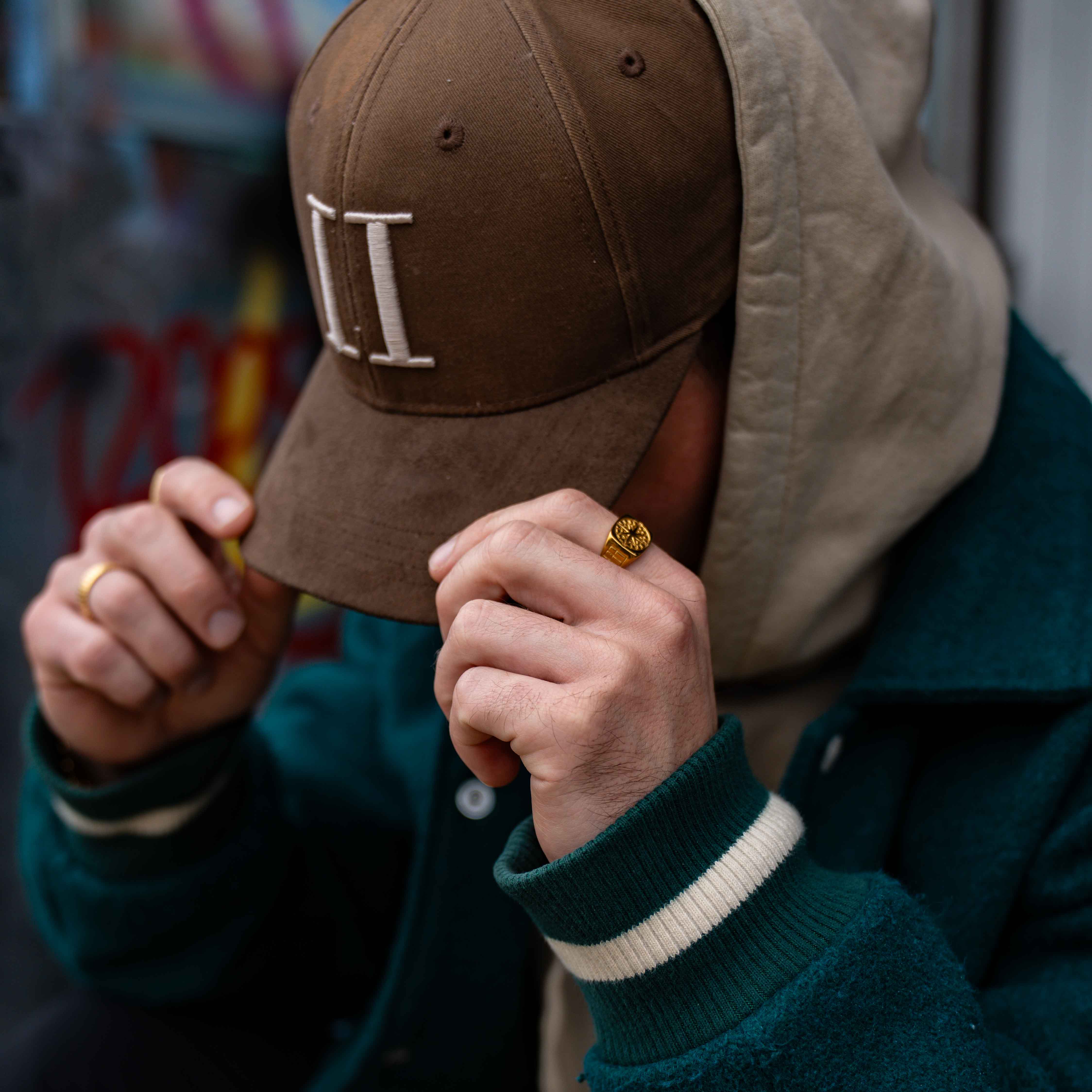 Compass Signature - Gold-toned ring