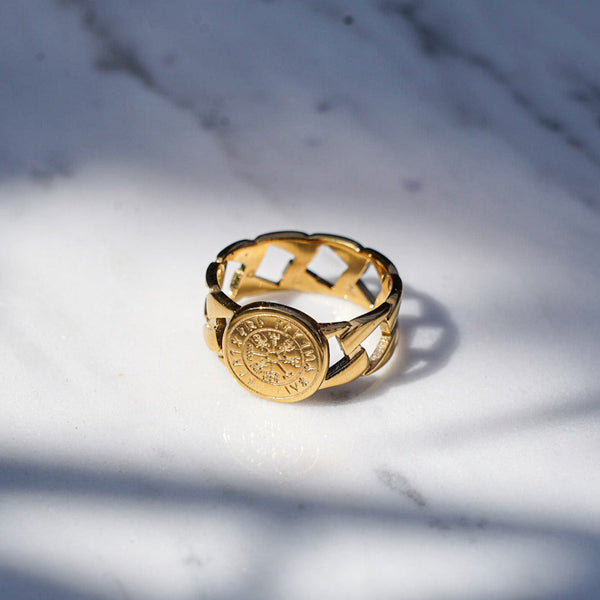 VEGVISIR CHAIN SIGNATURE RING (GOLD)