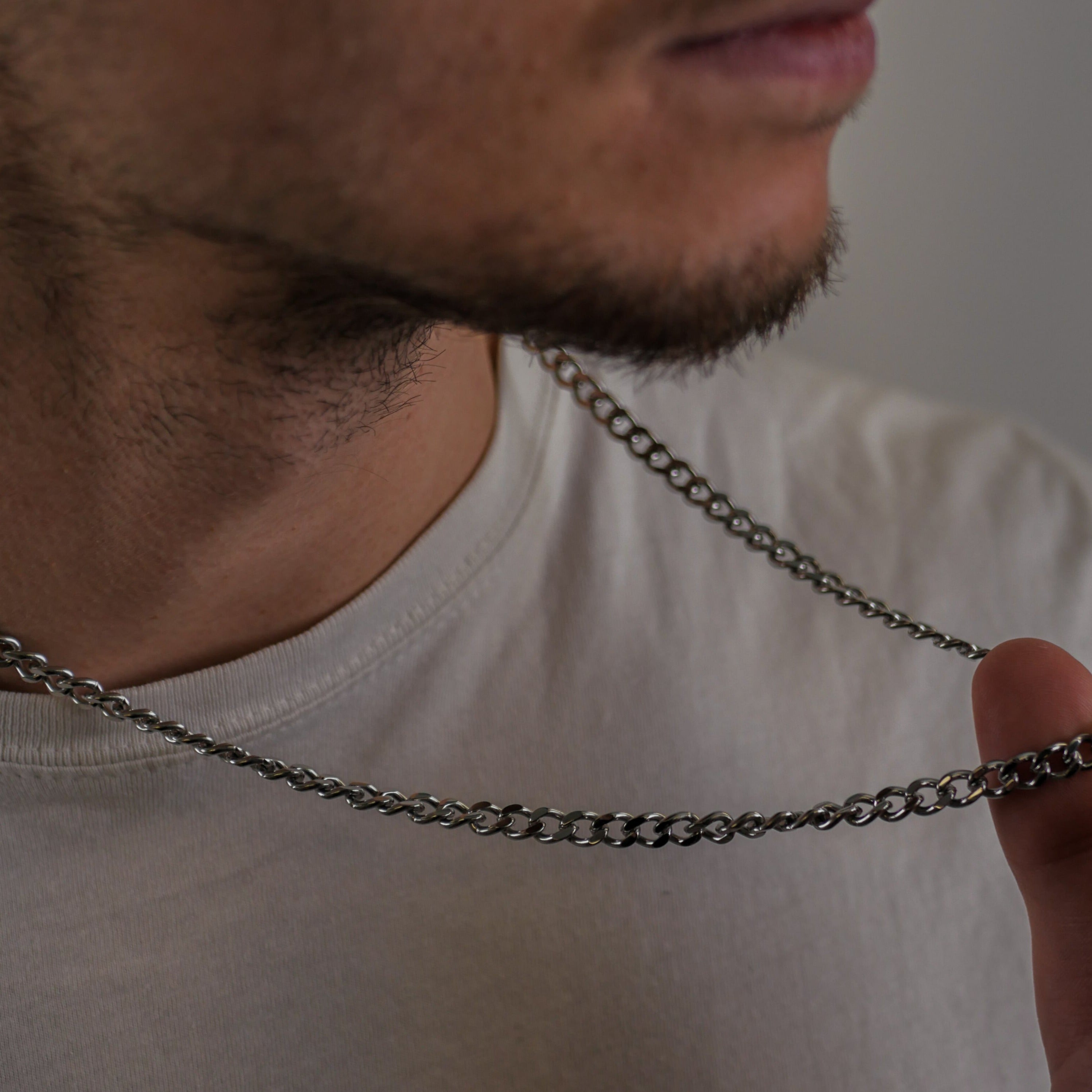 NL Sequence Necklace - Silver-toned chain in a robust design