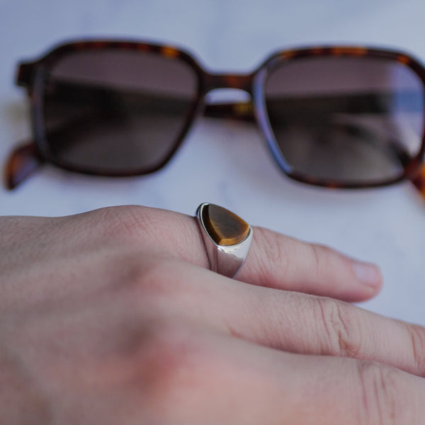 TIGEREYE POLYGON SIGNATURE RING (SILVER)
