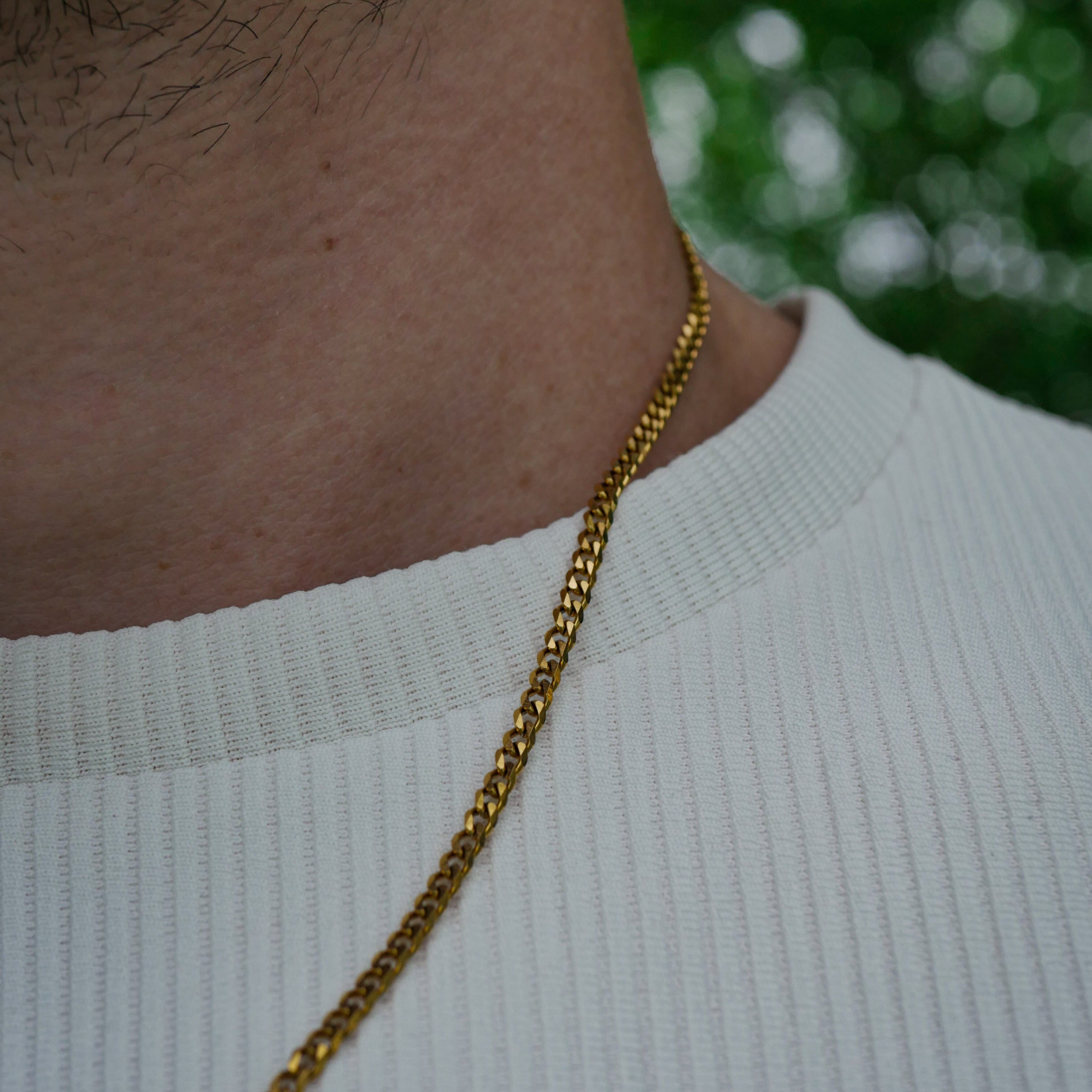 Minimal Sequence necklace - Gold-toned