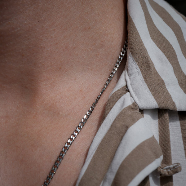 EARTHQUAKE PENDANT (SILVER)