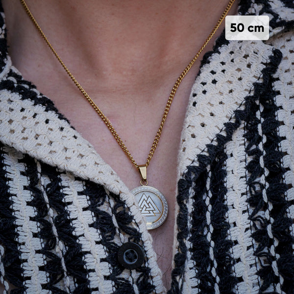 VALKNUT PENDANT (GOLD)