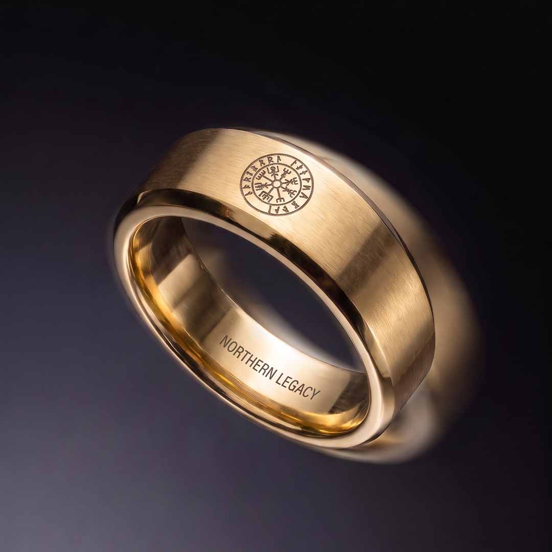 SIEMPRE VEGVISIR BAND RING (GOLD)
